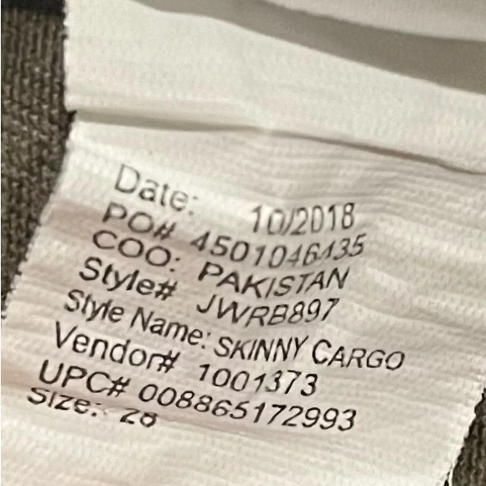William Rast William Rast army green “Skinny Cargo” pants, size 28 Size 28" / US 6 / IT 42 - 6 Thumbnail