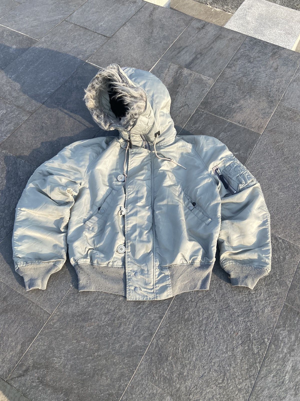 Alpha Industries Vintage Alpha Industries BOMBER flight jacket N-2B Size US M / EU 48-50 / 2 - 4 Thumbnail