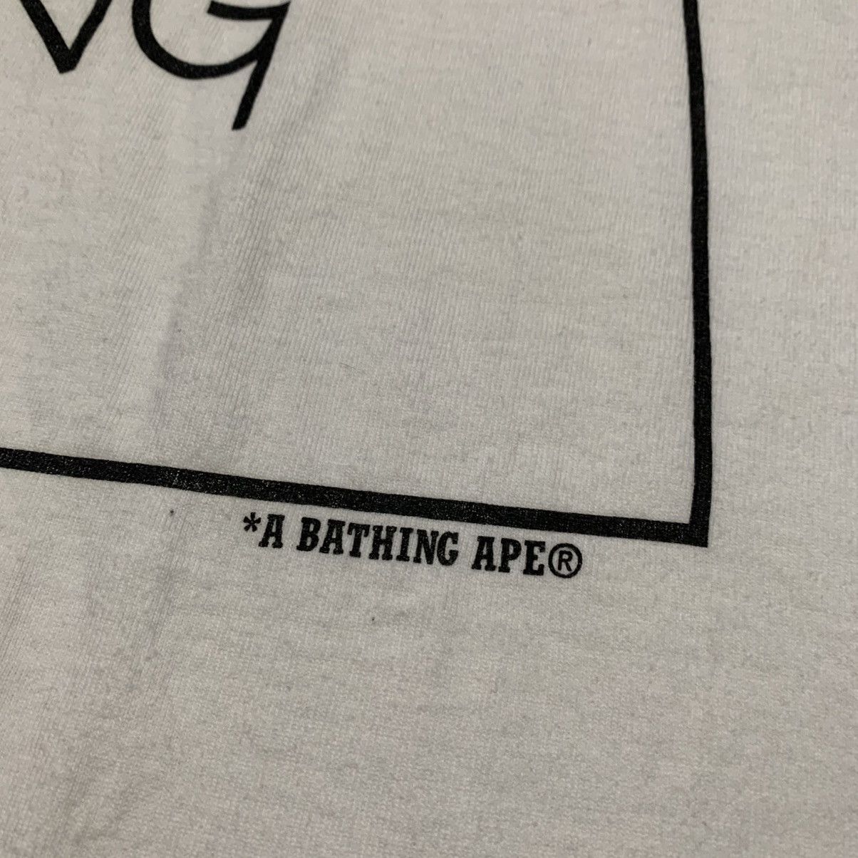 Bape Bape Large 1st Camo Tie Graphic White Tee A Bathing Ape 2009 Size US L / EU 52-54 / 3 - 4 Thumbnail