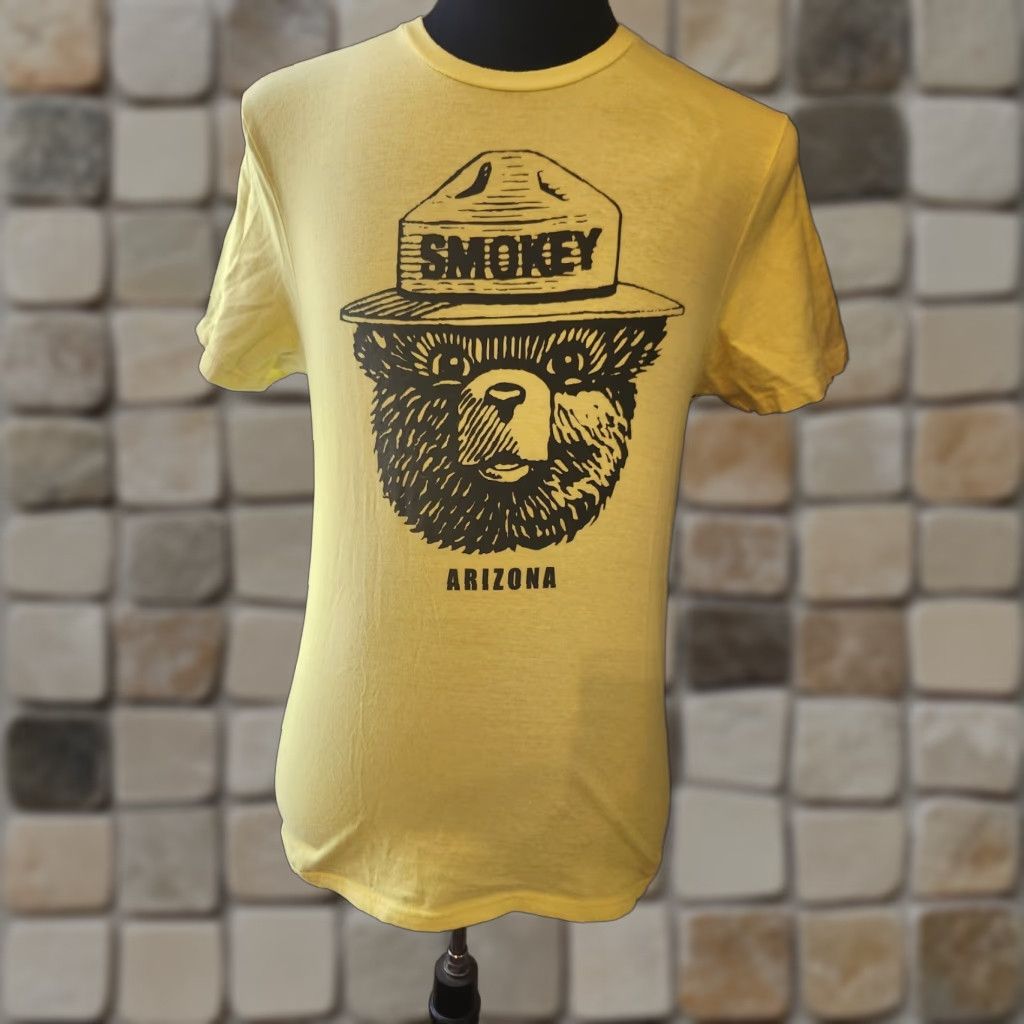 Vintage Smokey The Bear Arizona Yellow Short Sleeve T Shirt Medium Mens Crew Neck Cotton Graphic Print Vintage No Size US M / EU 48-50 / 2 - 1 Preview