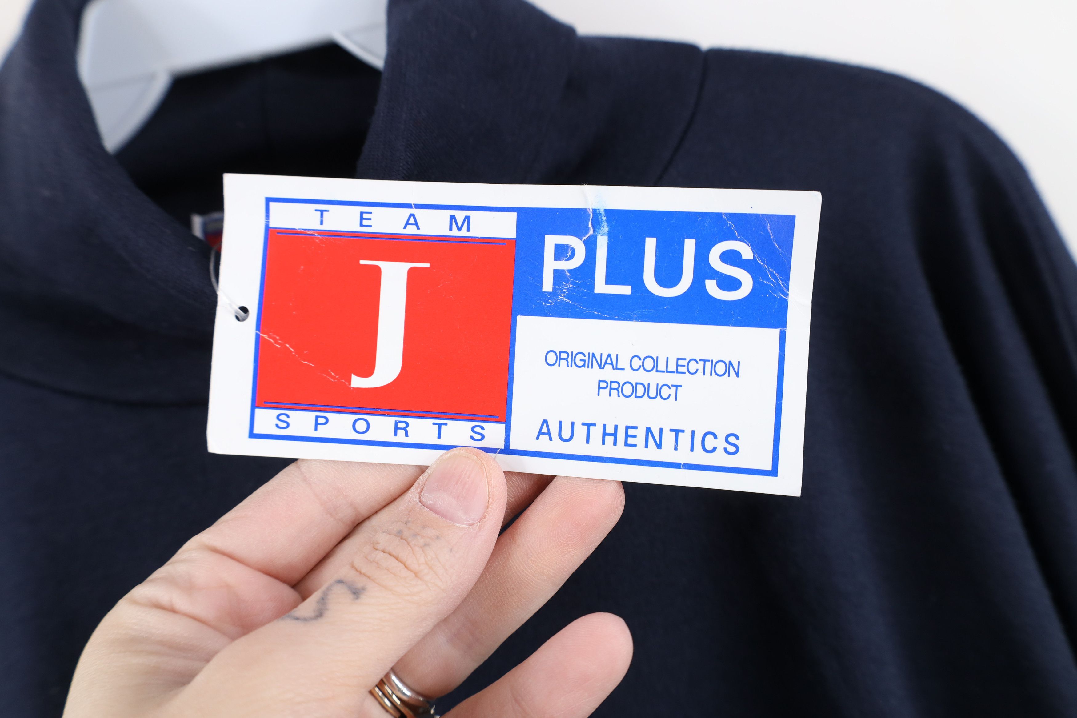Vintage Deadstock Vintage 90s Streetwear Long Sleeve T-Shirt Size US L / EU 52-54 / 3 - 5 Thumbnail