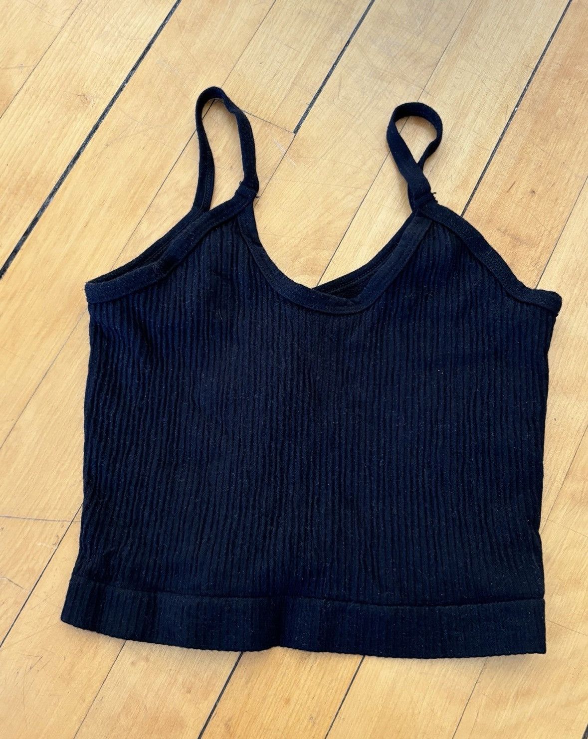 Urban Outfitters uo out from under black cropped tank Size XS / US 0-2 / IT 36-38 - 2 Thumbnail