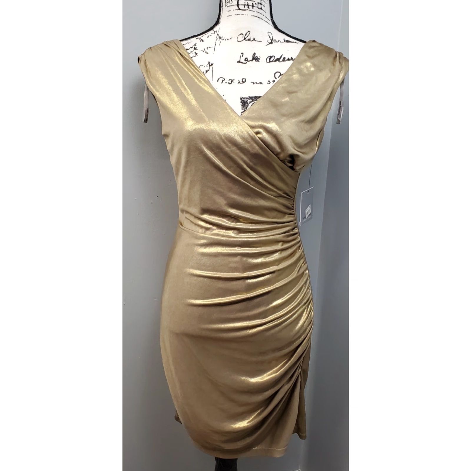 Vintage Andrew Marc New York Womens 2 Gold Sleeveless Ruched Waist Sheath Dress Midi Back Zip V-Neck Shirt Dress Size XS / US 0-2 / IT 36-38 - 2 Thumbnail