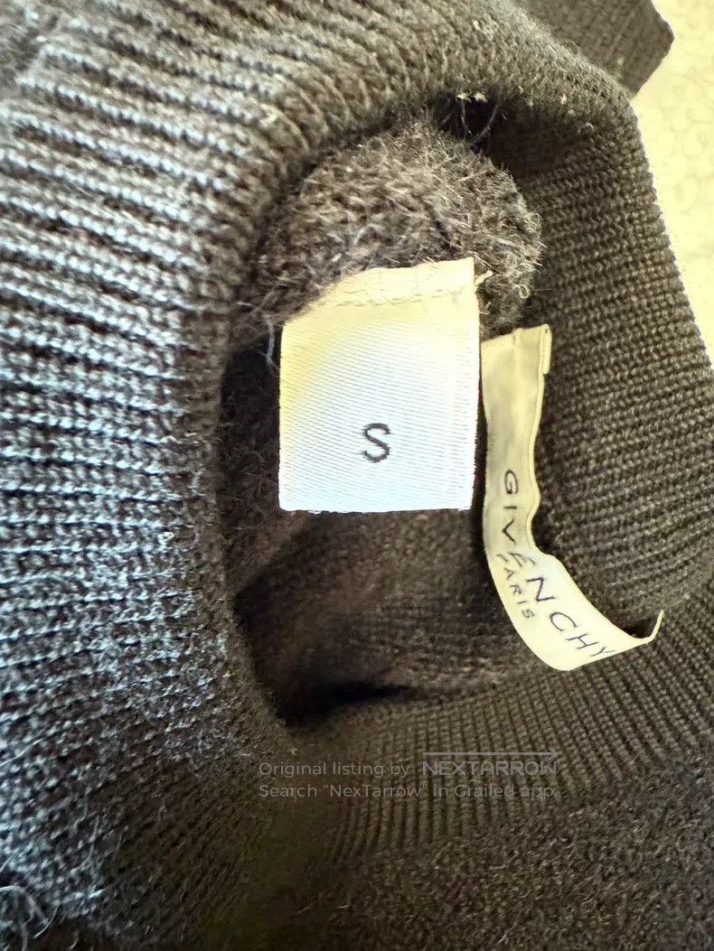 Givenchy Givenchy Patchwork Sweater - Size S - Red, Black, and Gray Size US S / EU 44-46 / 1 - 7 Thumbnail