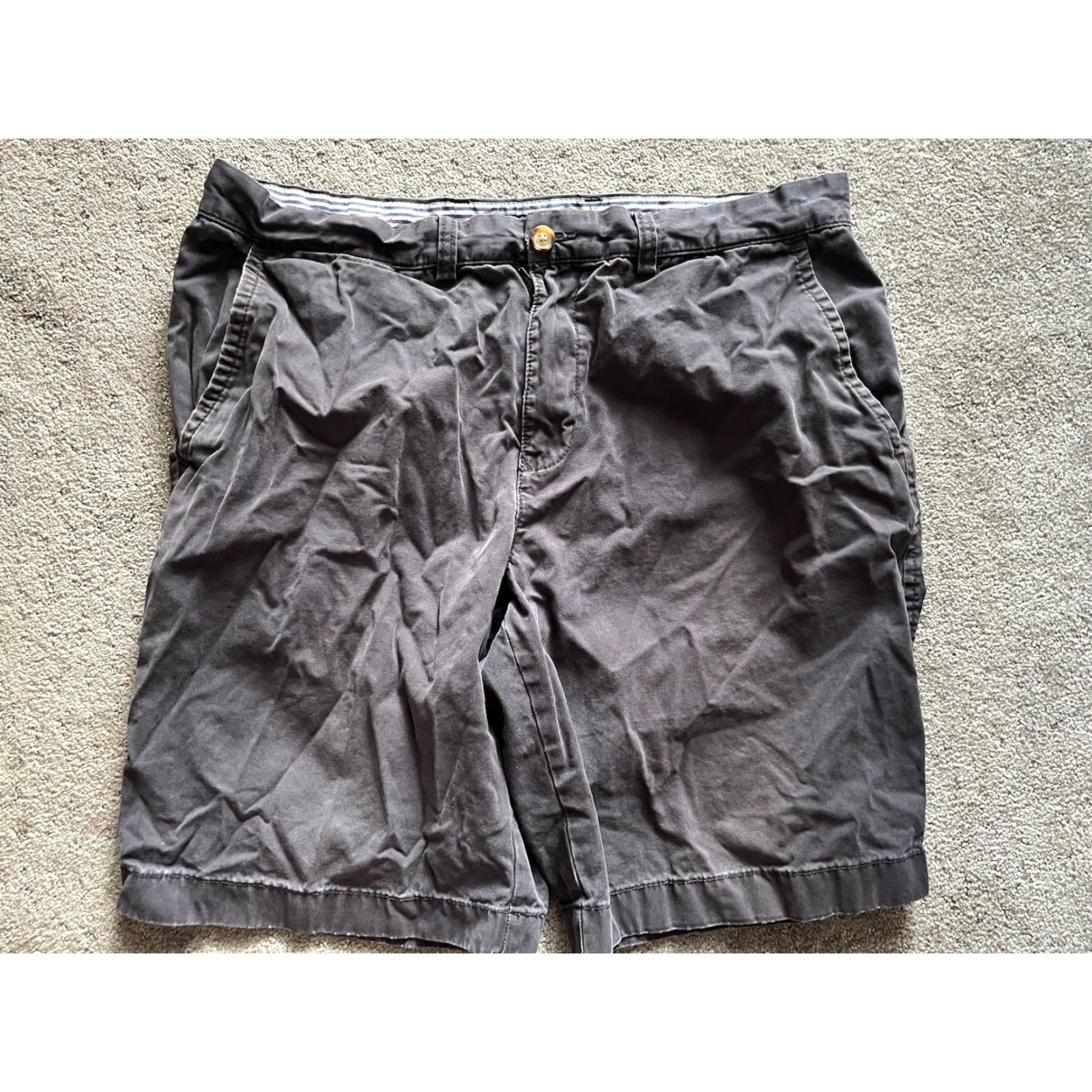 Tommy Hilfiger VINTAGE Tommy Hilfiger Shorts Men 36 Blue Flat Front Chino Cotton Distressed 90s Mens BC Size US 36 / EU 52 - 2 Thumbnail