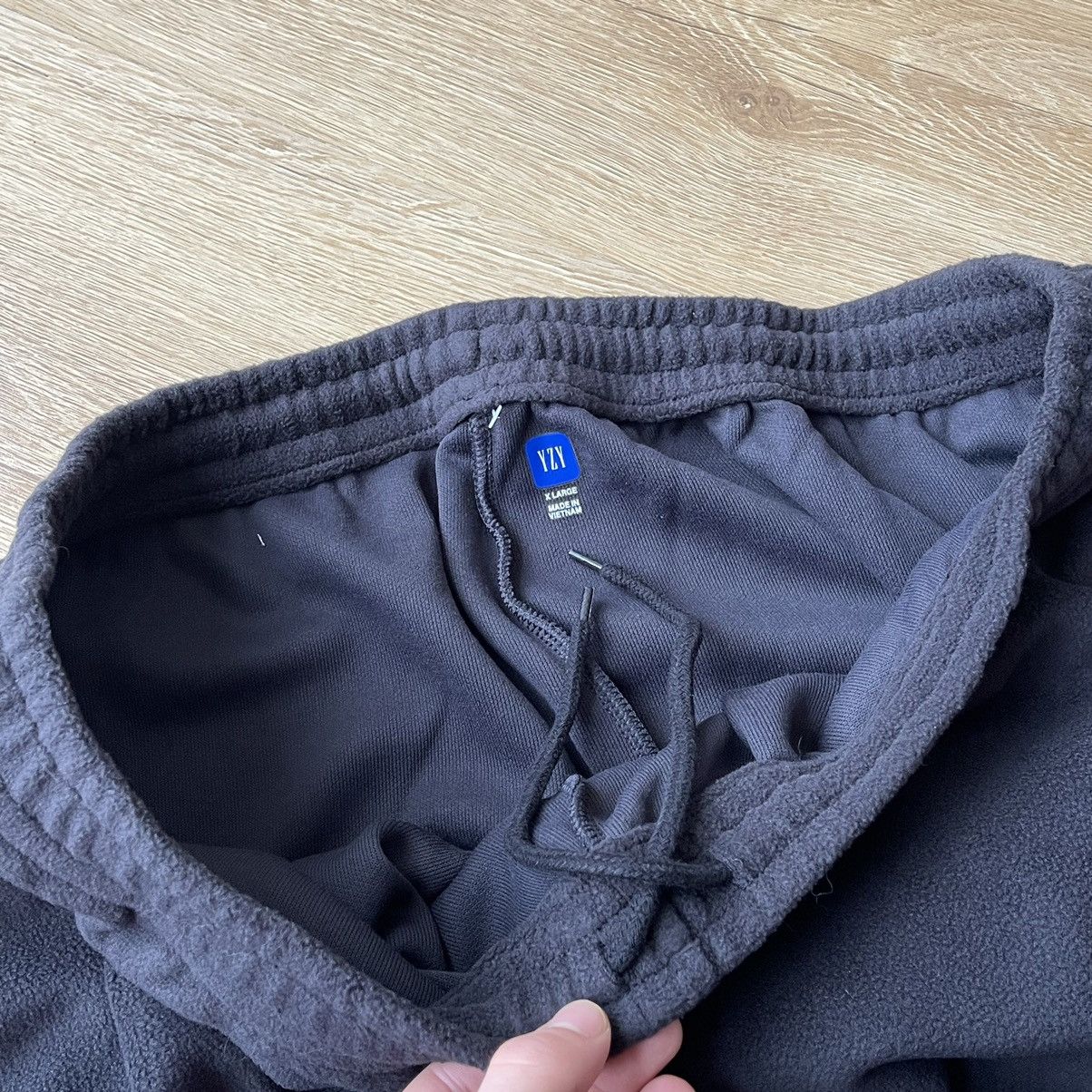 Gap × Yeezy NEW Yeezy Gap Polar Fleece Jogging Pants by Balenciaga Size US 36 / EU 52 - 3 Thumbnail