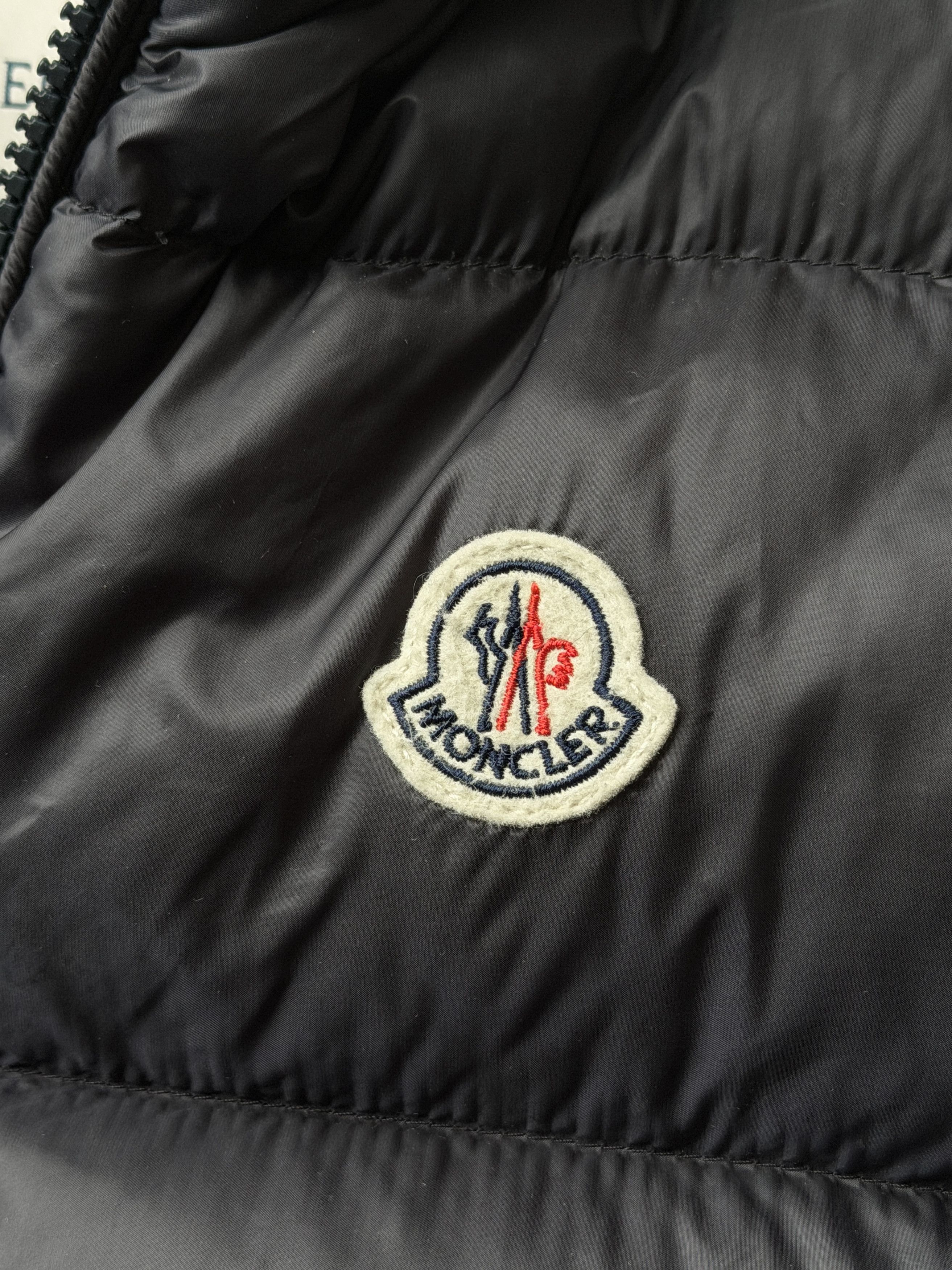 Moncler Moncler Vest | 4 Size US XL / EU 56 / 4 - 2 Thumbnail