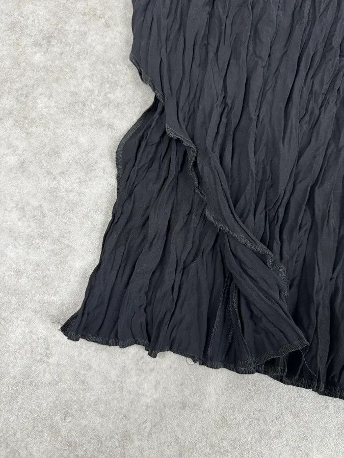 Roberto Cavalli 2000s Cavalli Black Crinkled Split Nylon Skirt Size 26" / US 2 / IT 38 - 8 Thumbnail