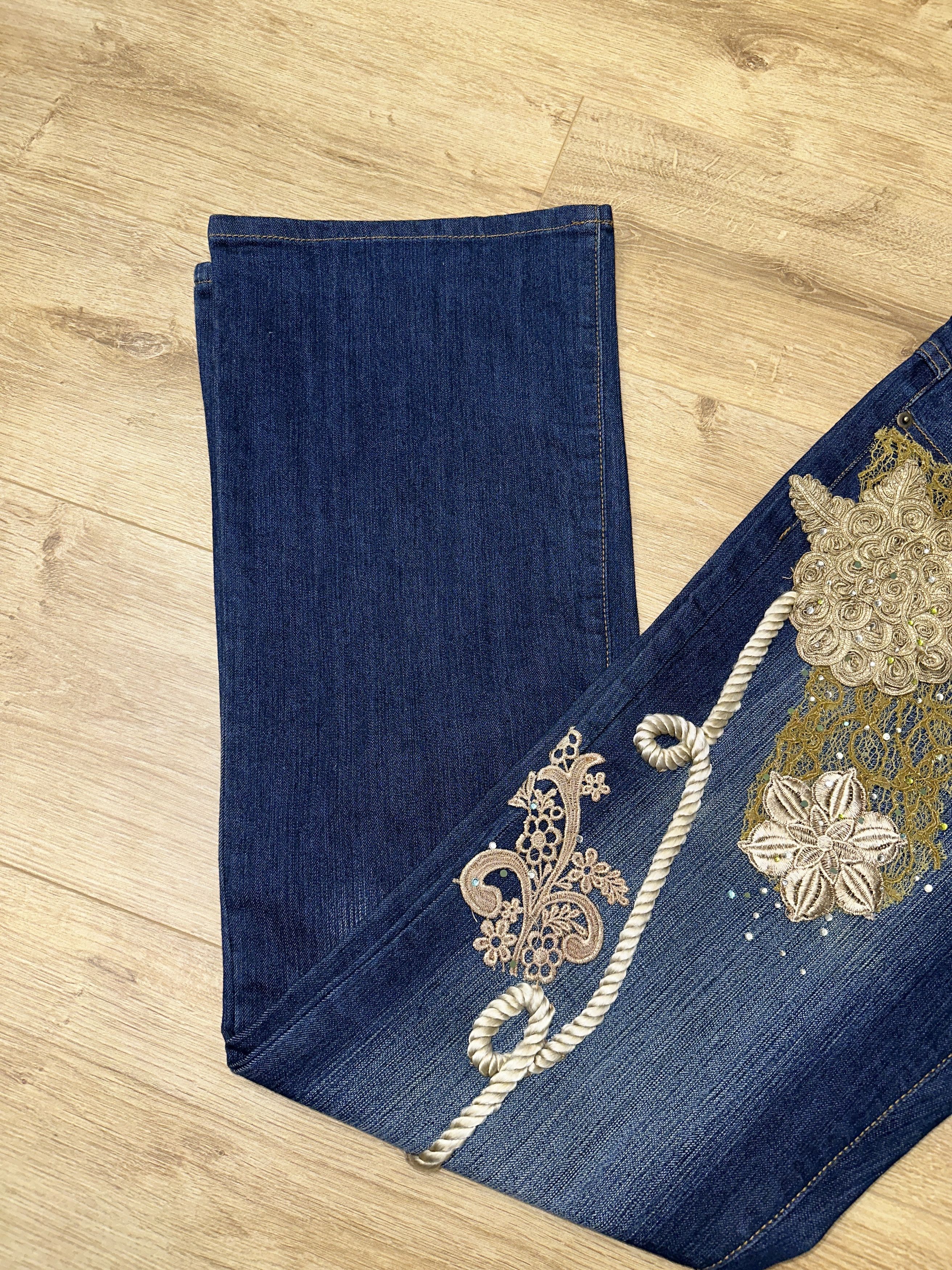 Roberto Cavalli Archive ROBERTO CAVALLI Y2K Embroidered Bootcut Jeans 48 IT Size US 32 / EU 48 - 2 Thumbnail