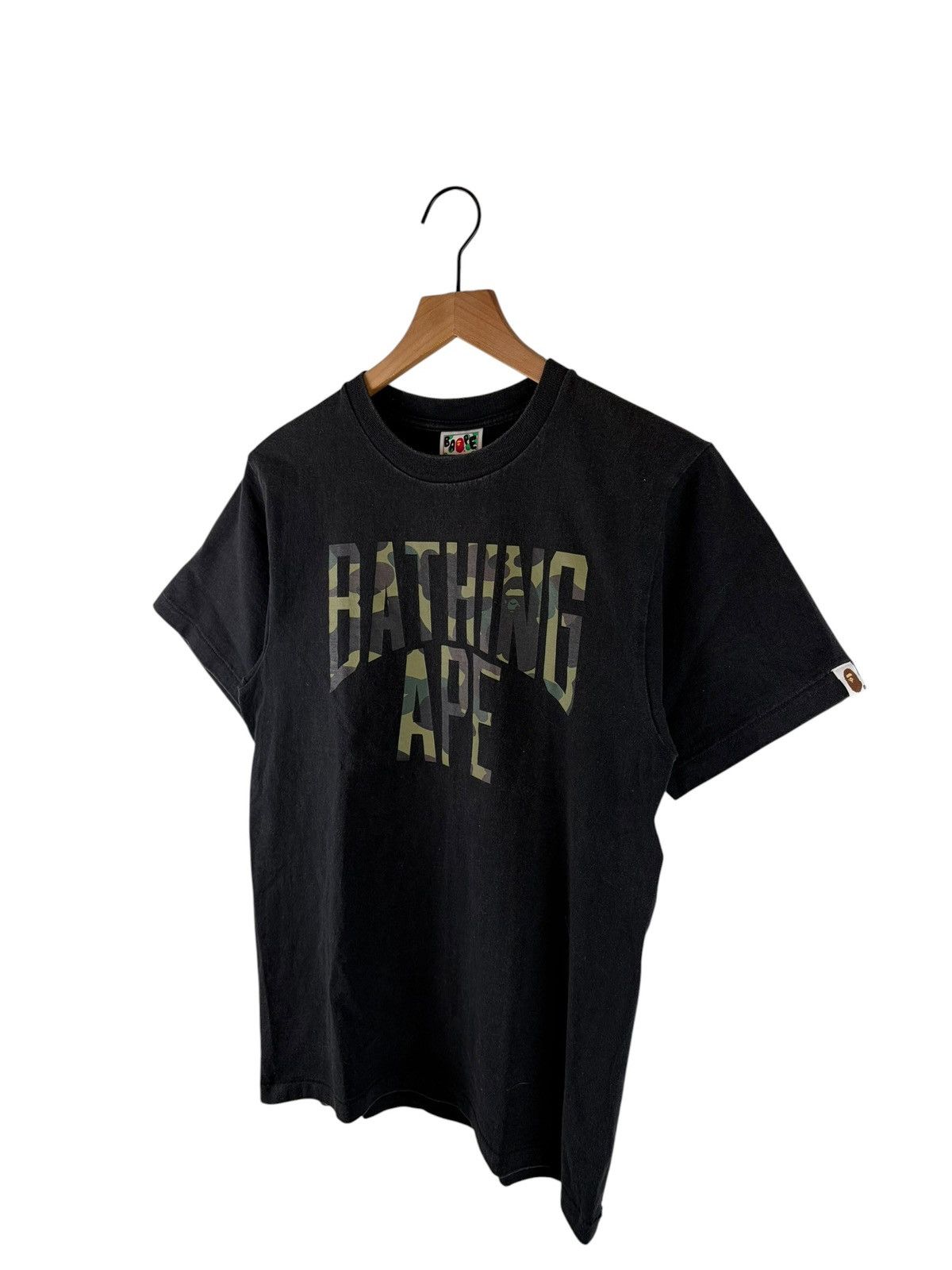 Bape Bape 1st Camo Logo Print Tee Size US S / EU 44-46 / 1 - 2 Thumbnail