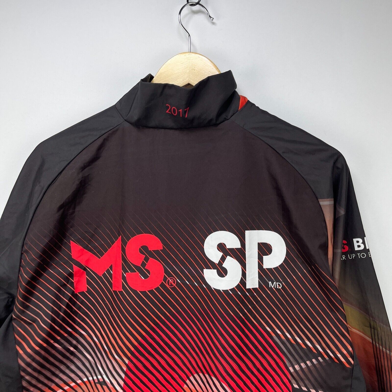 Vintage Vintage Sugoi Cycling Jacket Size Large Bicycle Jersey MS SP Size L / US 10 / IT 46 - 7 Thumbnail