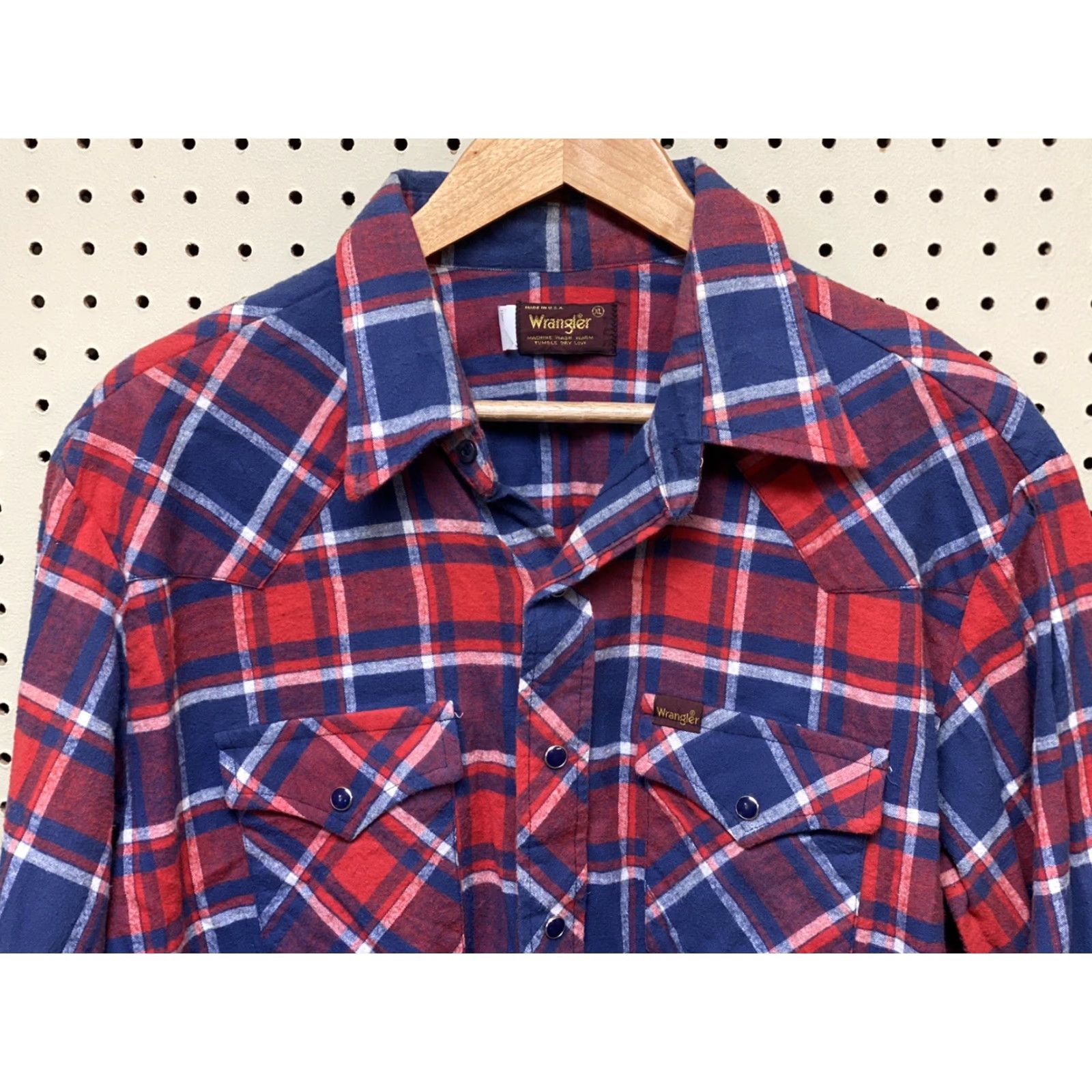 Wrangler VINTAGE Wrangler Shirt XL Long Sleeve Flannel Plaid Blue Snap Western Cowboy Shirt Mens Size US XL / EU 56 / 4 - 3 Thumbnail