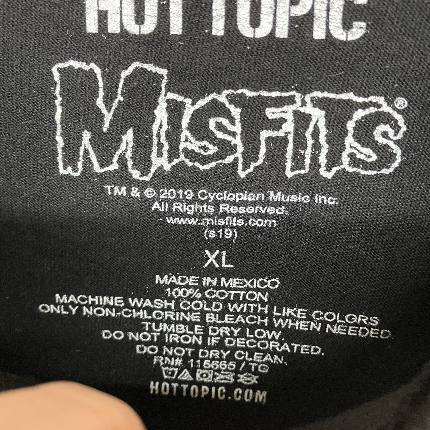 Vintage Misfits Shirt Mens XL Black Punk Rock Band Tee Skull Logo 2019 Lightweight Cotton Regular Adult Short Sleeve Crew Neck Graphics Print Vintage No Size US XL / EU 56 / 4 - 4 Thumbnail