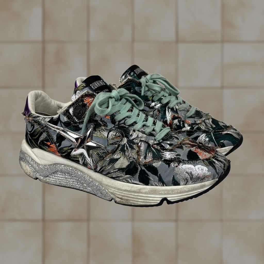 Golden Goose Golden Goose Running Floral Low Top Sneakers Shoes Women’s 9 Multicolor Women 39 / 9 Mens? Size M / US 6-8 / IT 42-44 - 1 Thumbnail