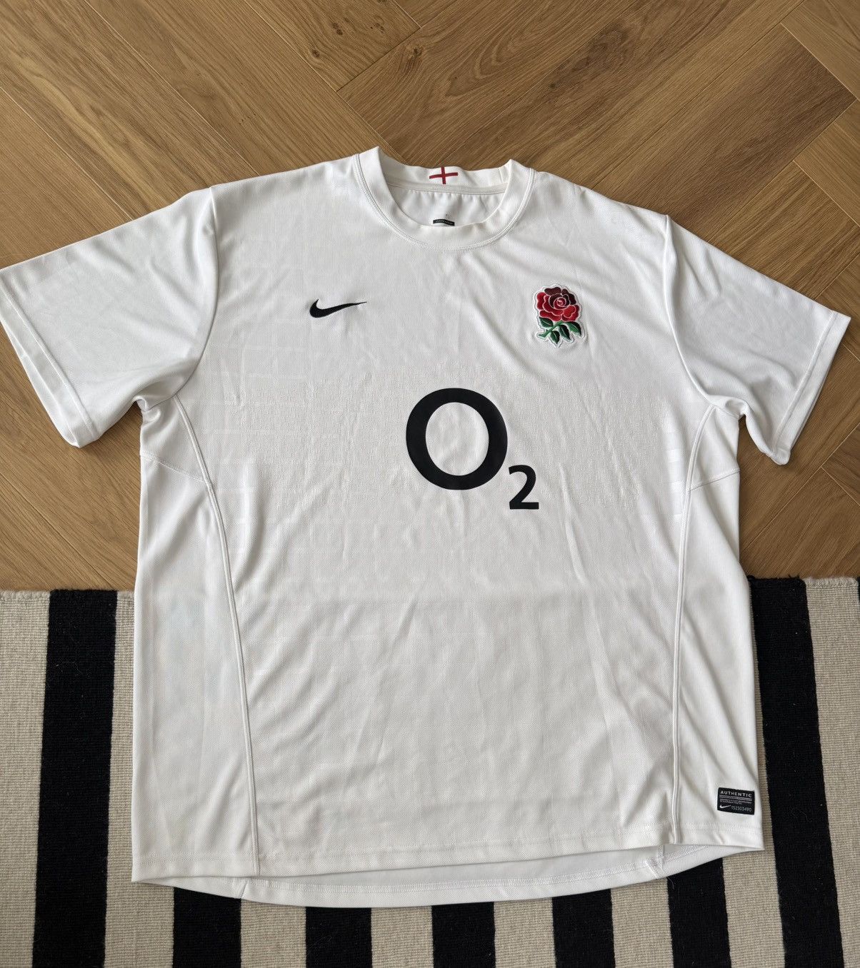 Nike England Rugby 2011 Jersey – Nike / O2 Sponsor Size US XXL / EU 58 / 5 - 4 Thumbnail