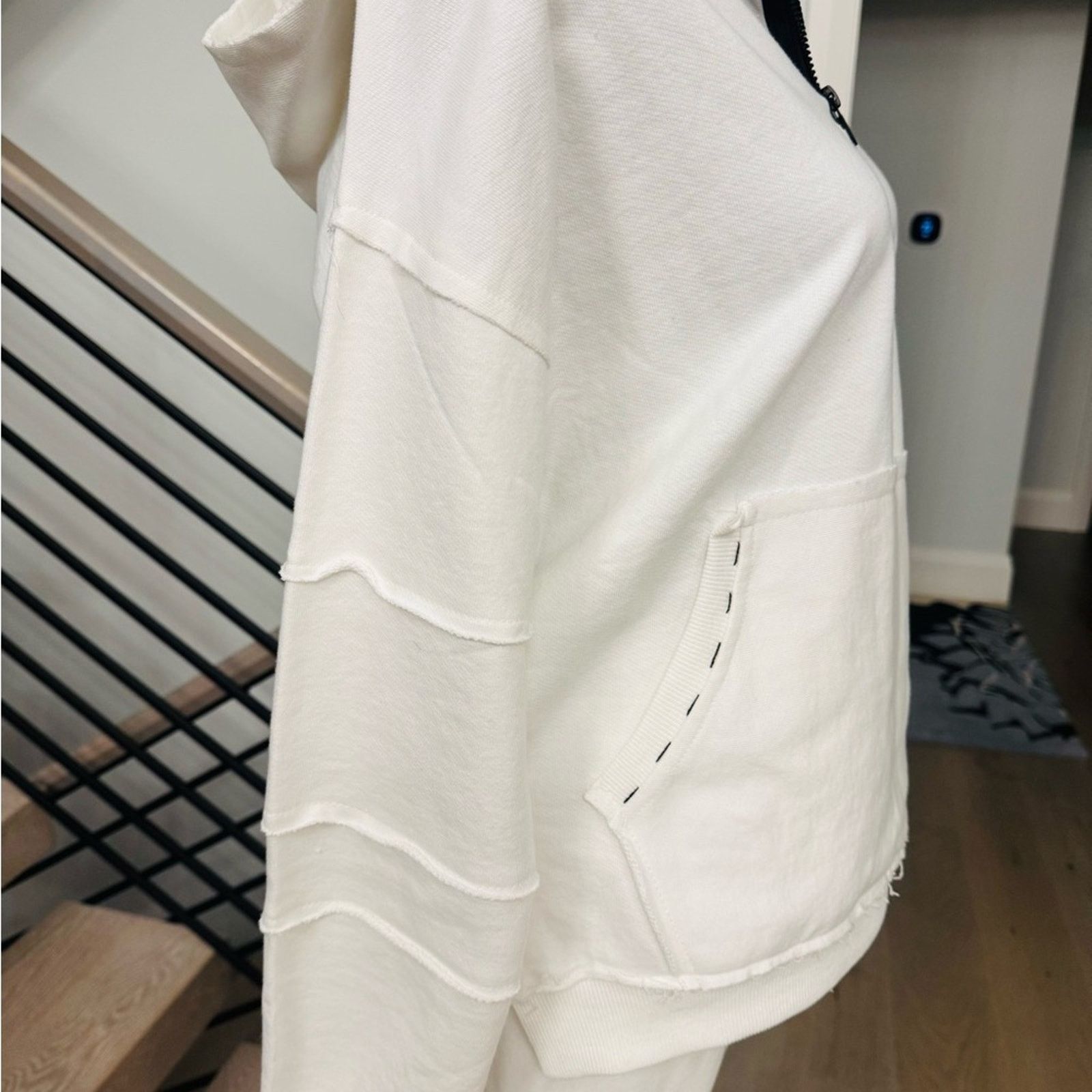 Other New Y2K Punk Queen women's White Tracksuit size S Size 26" / US 2 / IT 38 - 7 Thumbnail