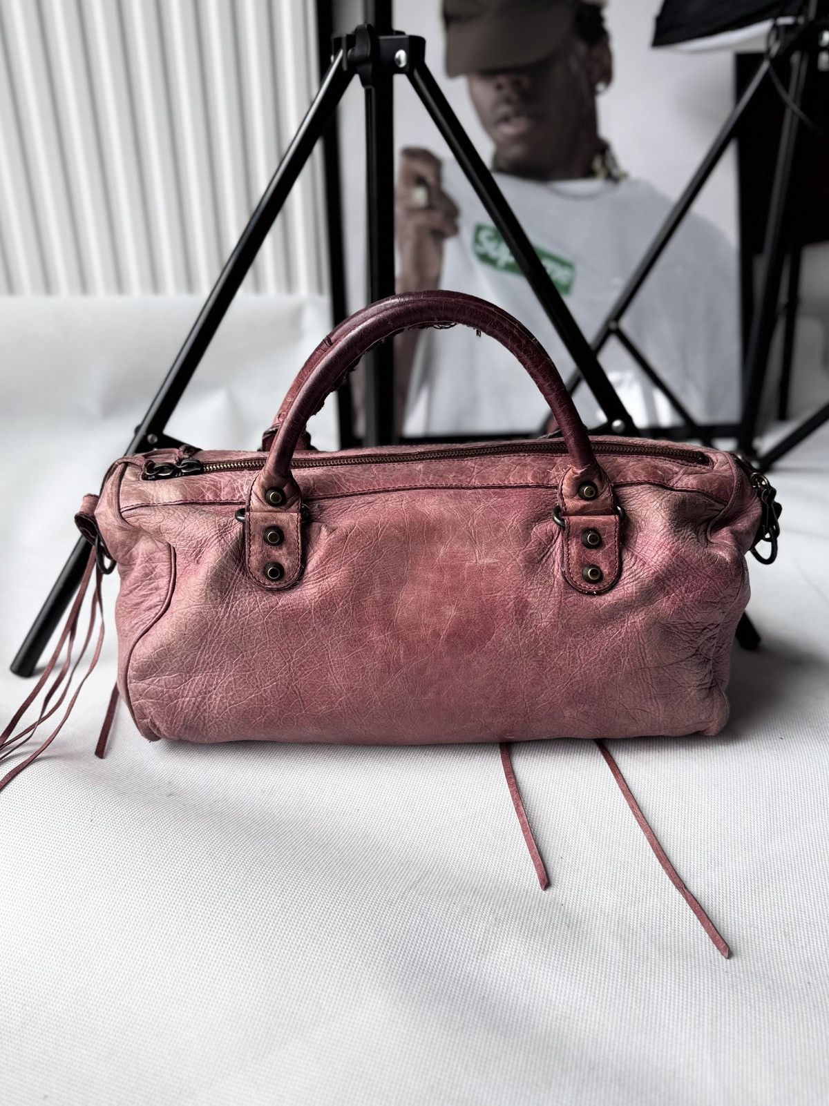 Balenciaga × Designer × Vintage Vintage Balenciaga City Bag Distressed Leather Handbag Size ONE SIZE - 9 Thumbnail