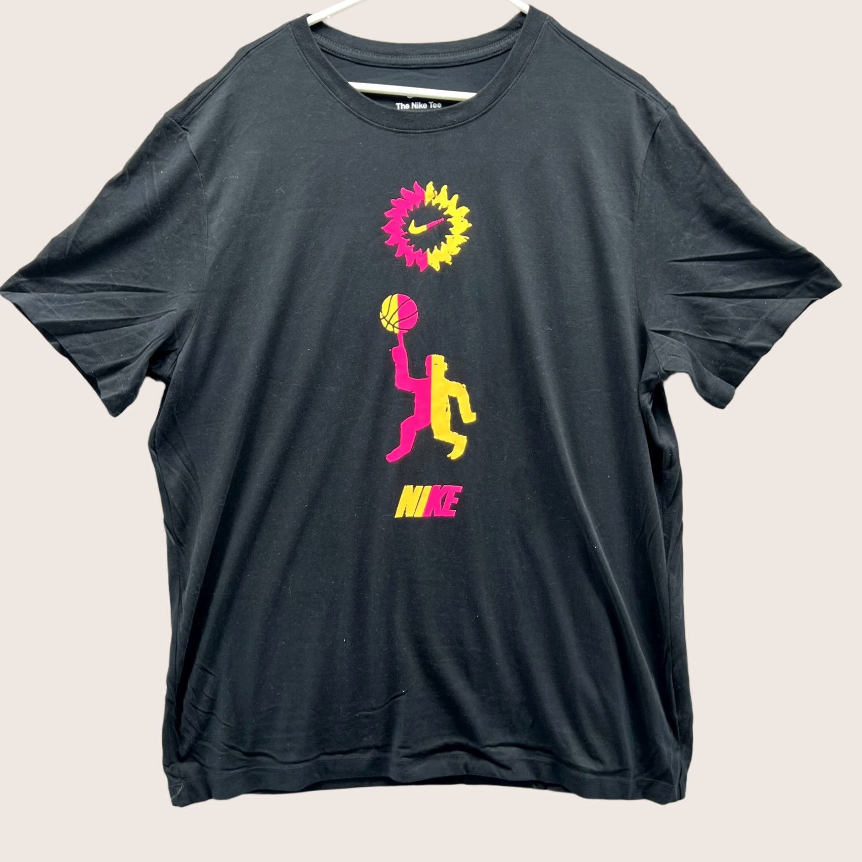 Nike Nike Shirt Mens XL Black Graphic Basketball Athletic Shirt Dri Fit Tee Pink Size US XL / EU 56 / 4 - 1 Thumbnail