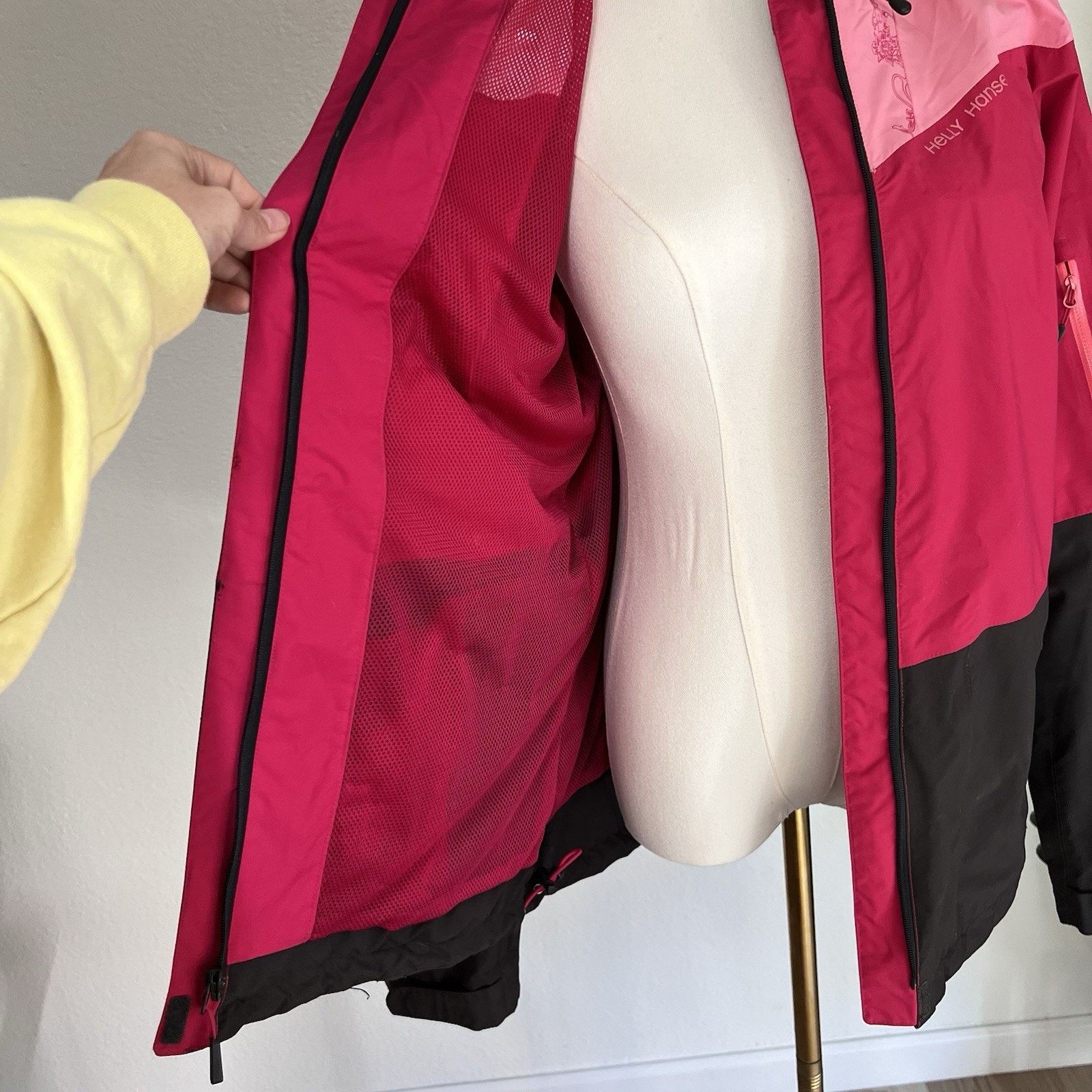 Helly Hansen Helly Hansen Vancouver Rain Jacket (L) Women Hooded Pink Size L / US 10 / IT 46 - 5 Thumbnail
