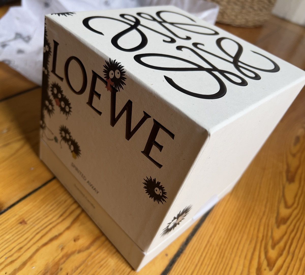 Loewe Loewe x Spirited Away scented Candle Home Decor Size ONE SIZE - 1 Thumbnail