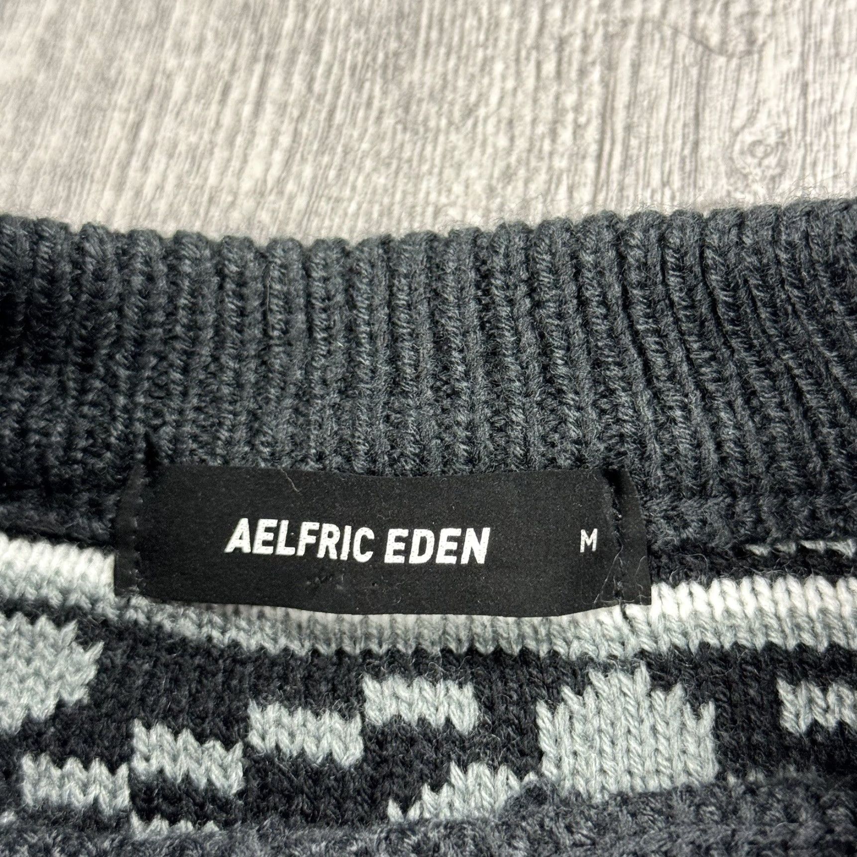 Vintage AELFRIC EDEN Gray Floral Patchwork Knit Sweater Pullover Medium Oversized Lightweight 80s Unisex Adults Size M / US 6-8 / IT 42-44 - 3 Thumbnail