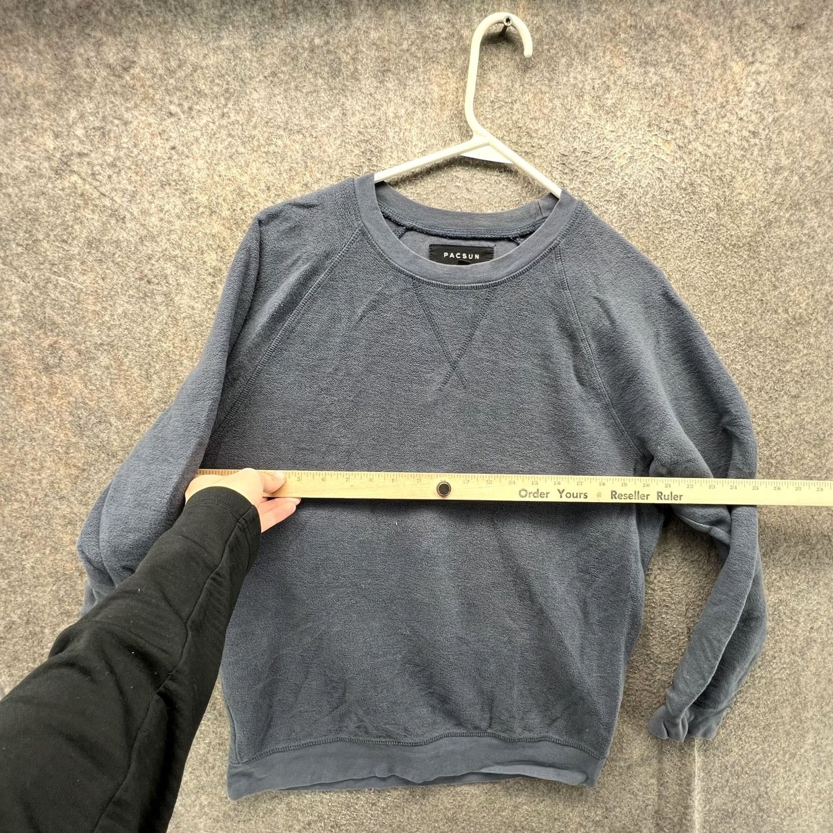 Pacsun PacSun Sweatshirt Mens Small Blue Fleece Crewneck Pullover Solid Casual Regular Fit Mens Small Blue Sweatshirt Size US S / EU 44-46 / 1 - 3 Thumbnail