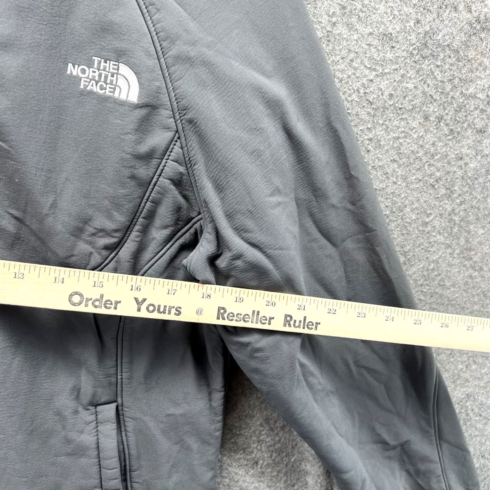 The North Face VINTAGE The North Face Sweater Womens L Gray Jacket Women Grey Full Zip Windbreaker Apex Denali Size L / US 10 / IT 46 - 3 Thumbnail