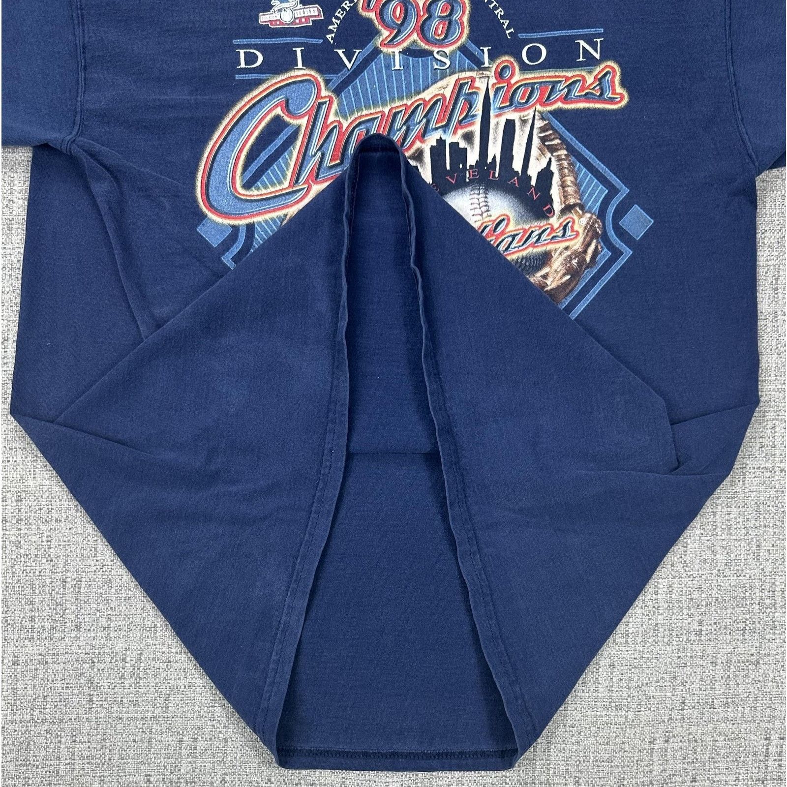Pro Player Cleveland Indians Sz L Mens Division Champions Pro Player Size US XL / EU 56 / 4 - 5 Thumbnail