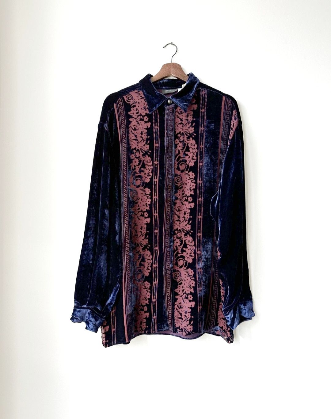 Versace Vintage Versace V2 Velour Shirt Silk Mesh Floral Pattern Size US XL / EU 56 / 4 - 2 Thumbnail
