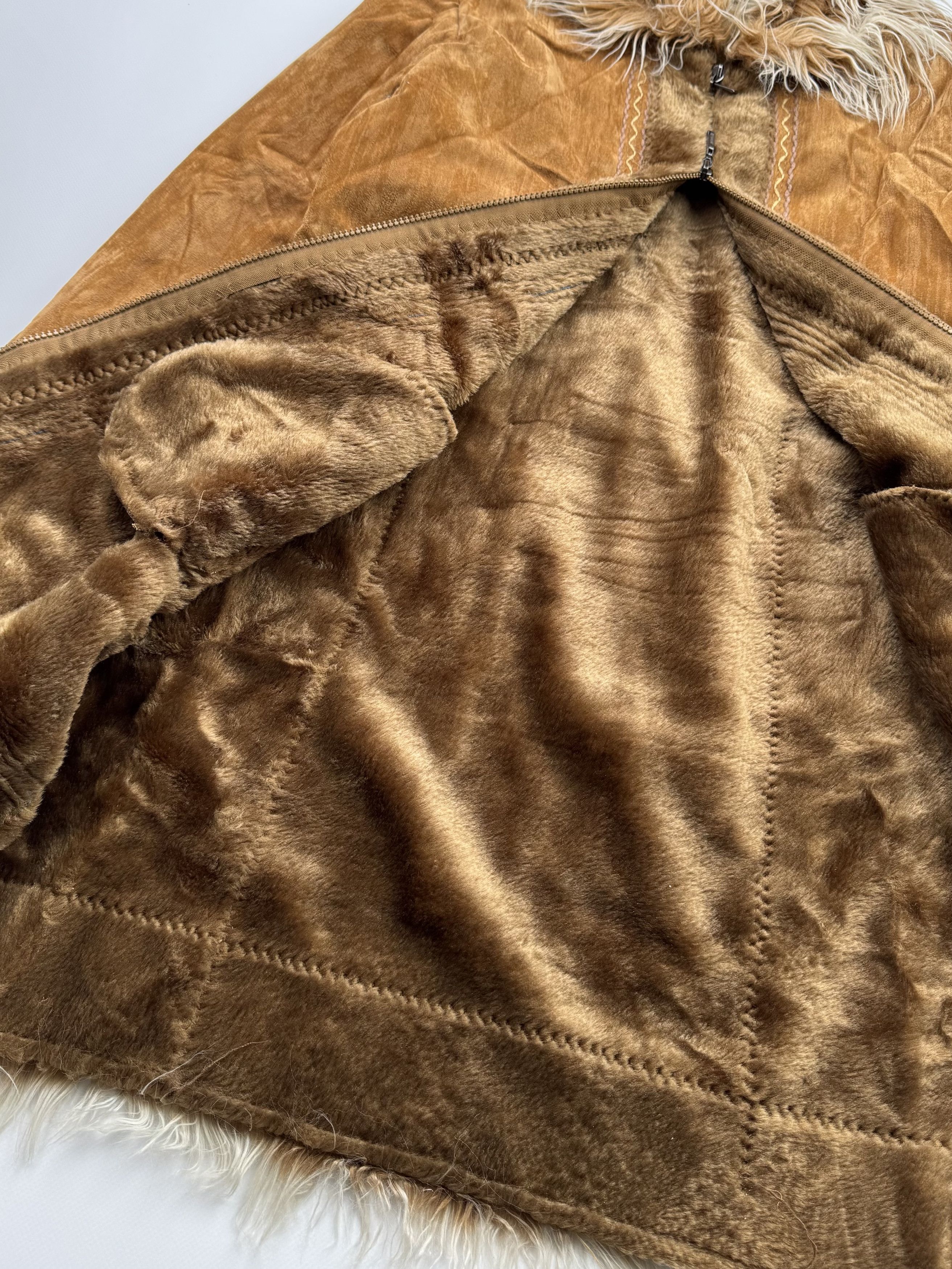 Japanese Brand Y2K Faux Sheepskin Coat With Faux Fur Details B327(V394)E2 Size M / US 6-8 / IT 42-44 - 6 Thumbnail