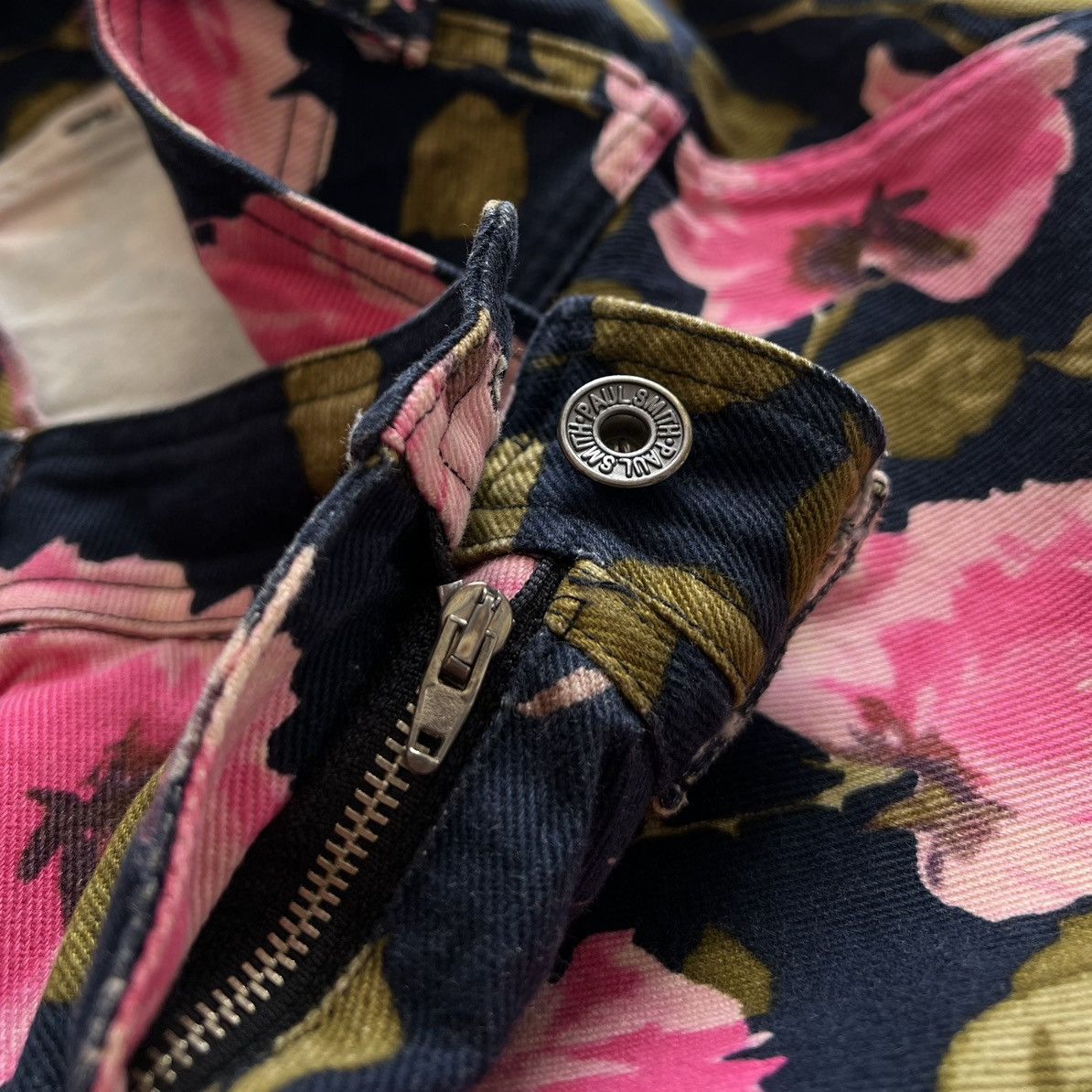 Paul Smith × Vintage Vintage PAUL SMITH FLORAL JEANS SKIRT Size 32" / US 10 / IT 46 - 9 Thumbnail
