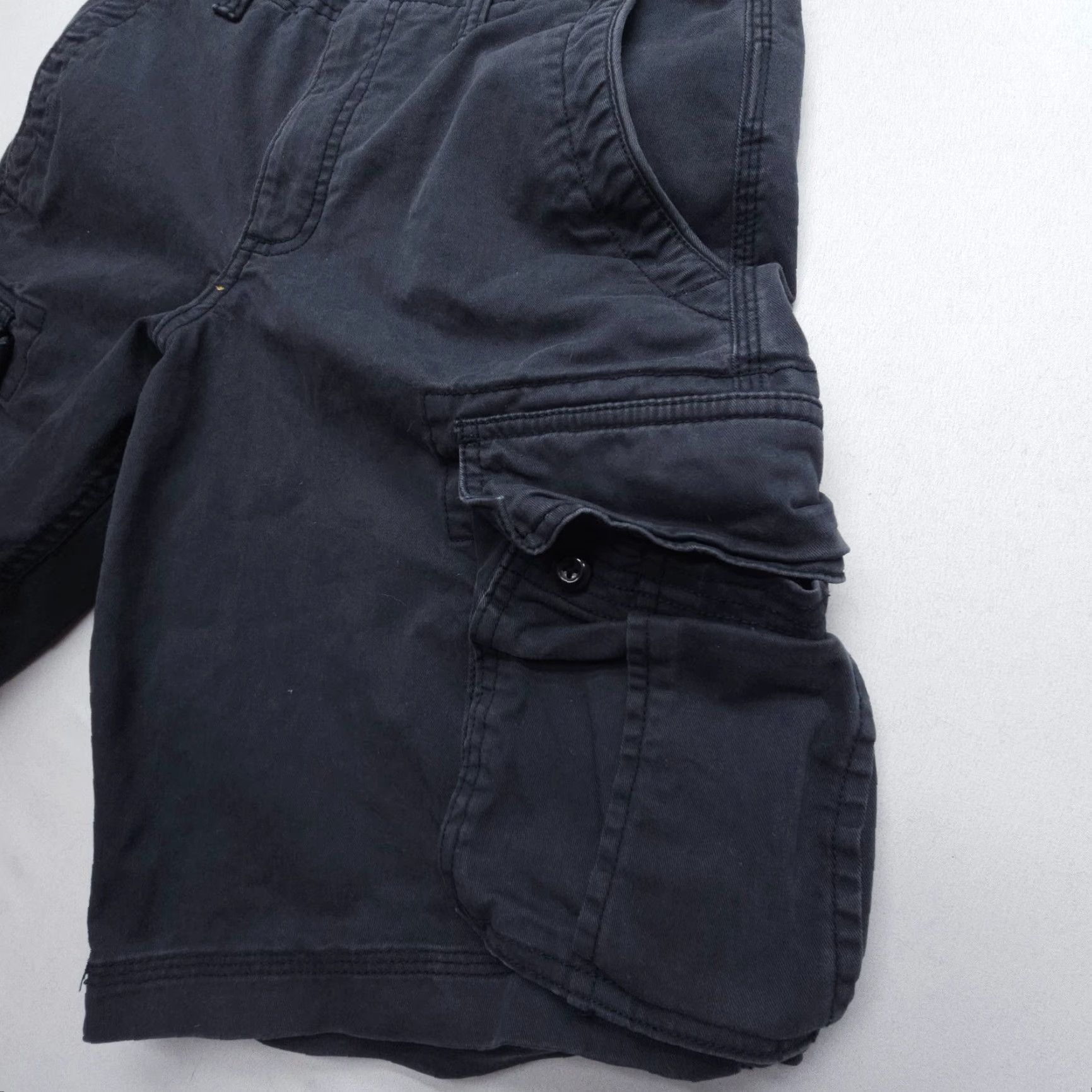 Gap Gap Cargo Short Mens 31 Gray Heavy Cotton Twill Utility Workwear 11" Inseam Pocket Size US 31 - 3 Thumbnail