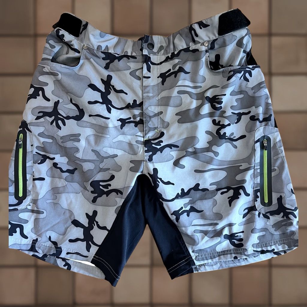 Vintage ZOIC Ether Camo Bike Short With Liner Men 3XL Shadow Camo Mountain Bike Shorts Athletic Black? Shadow Camo Size US 39 - 1 Thumbnail
