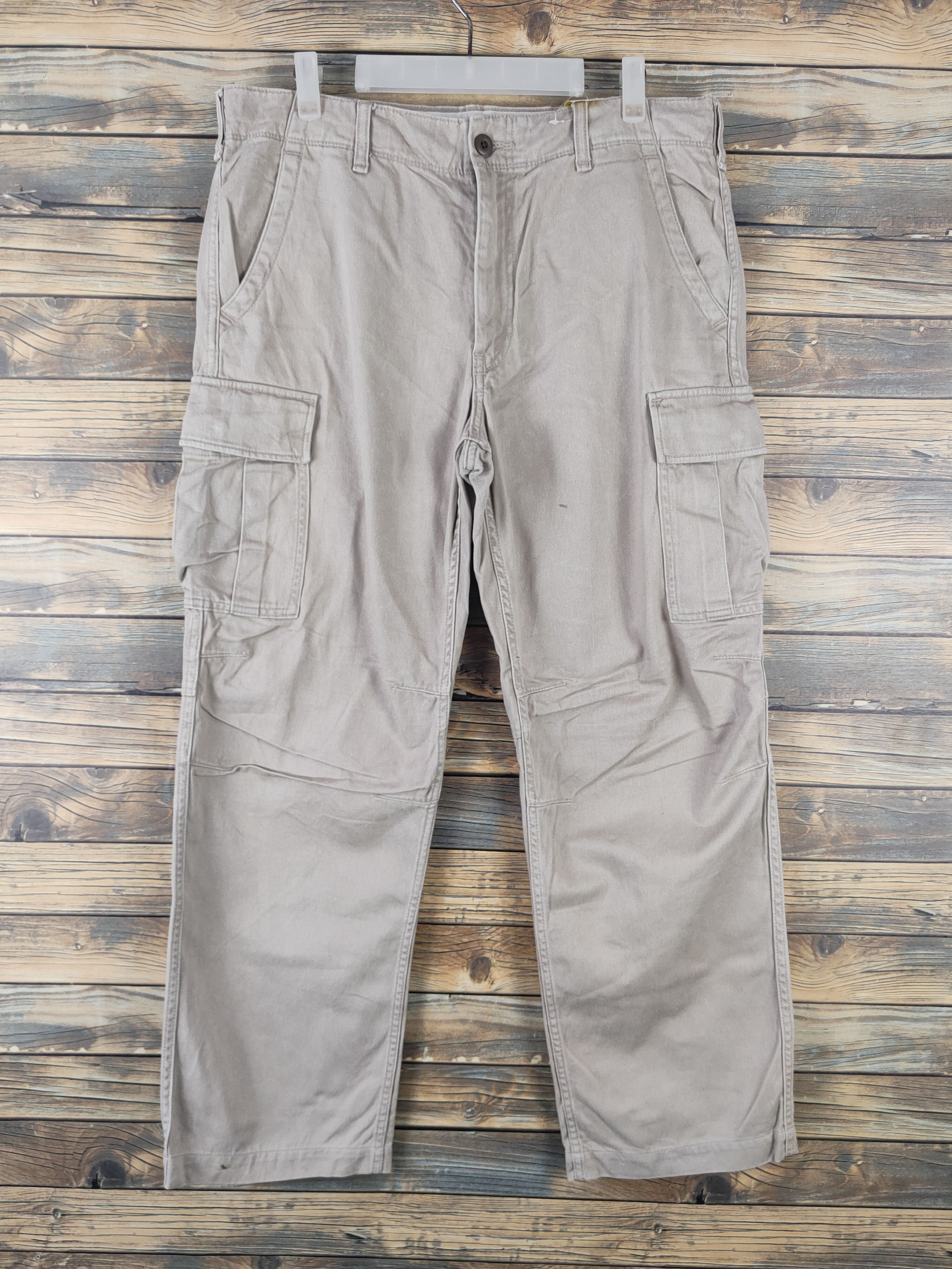 Japanese Brand DL Uniqlo Beige Multipocket Cargo Pants #2117 Size US 36 / EU 52 - 1 Thumbnail