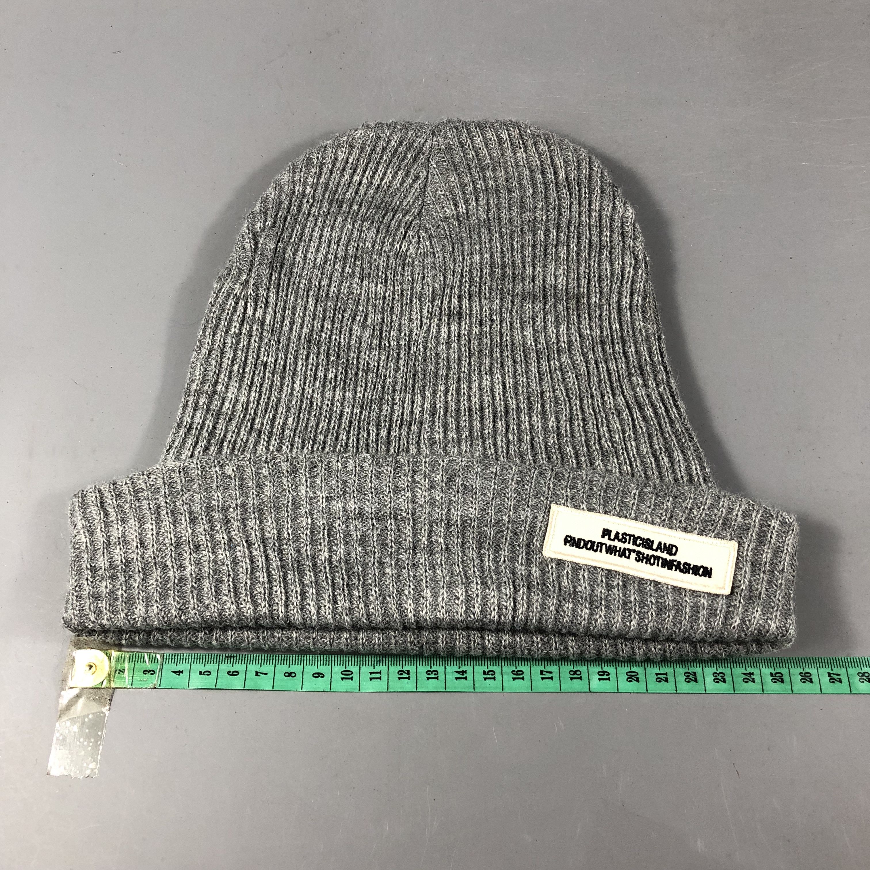 Vintage Plastic Island Knit Fisherman Beanie Snowcap Snow Hat B888 Size ONE SIZE - 3 Thumbnail