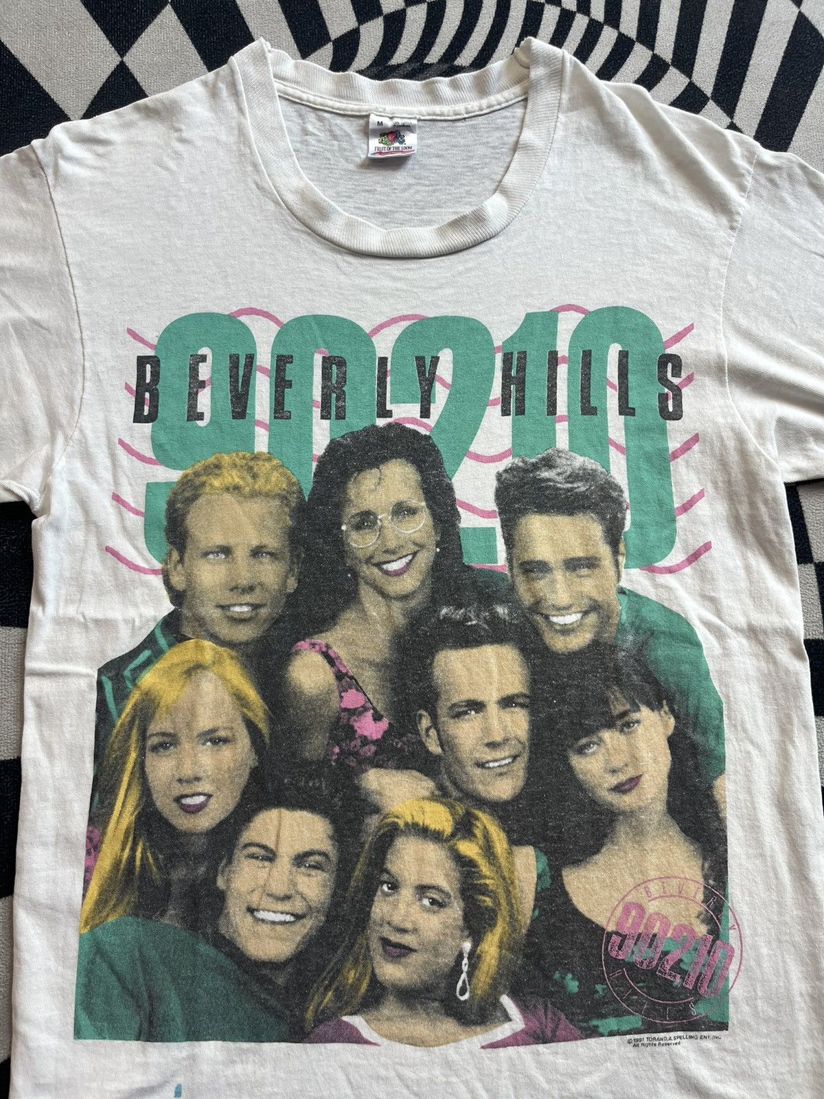 Arts & Science Vintage BEVERLY HILLS 90210 Promo Series 1991’s Tshirt Size US M / EU 48-50 / 2 - 5 Thumbnail