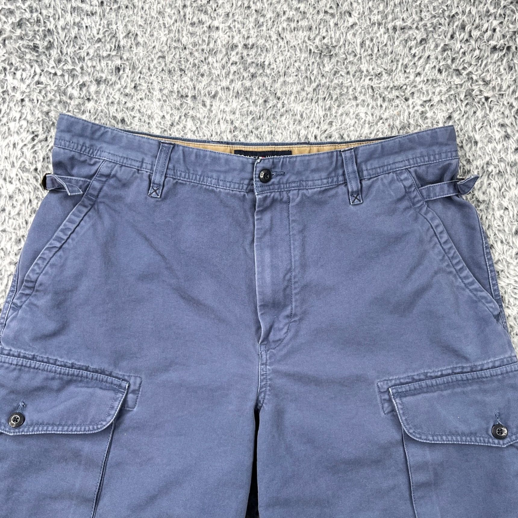 Tommy Hilfiger VINTAGE Tommy Hilfiger Cargo Shorts Mens 34 Blue Cargo Shorts Mens 34 Blue Canvas Shorts Hood? Size US 34 / EU 50 - 2 Thumbnail