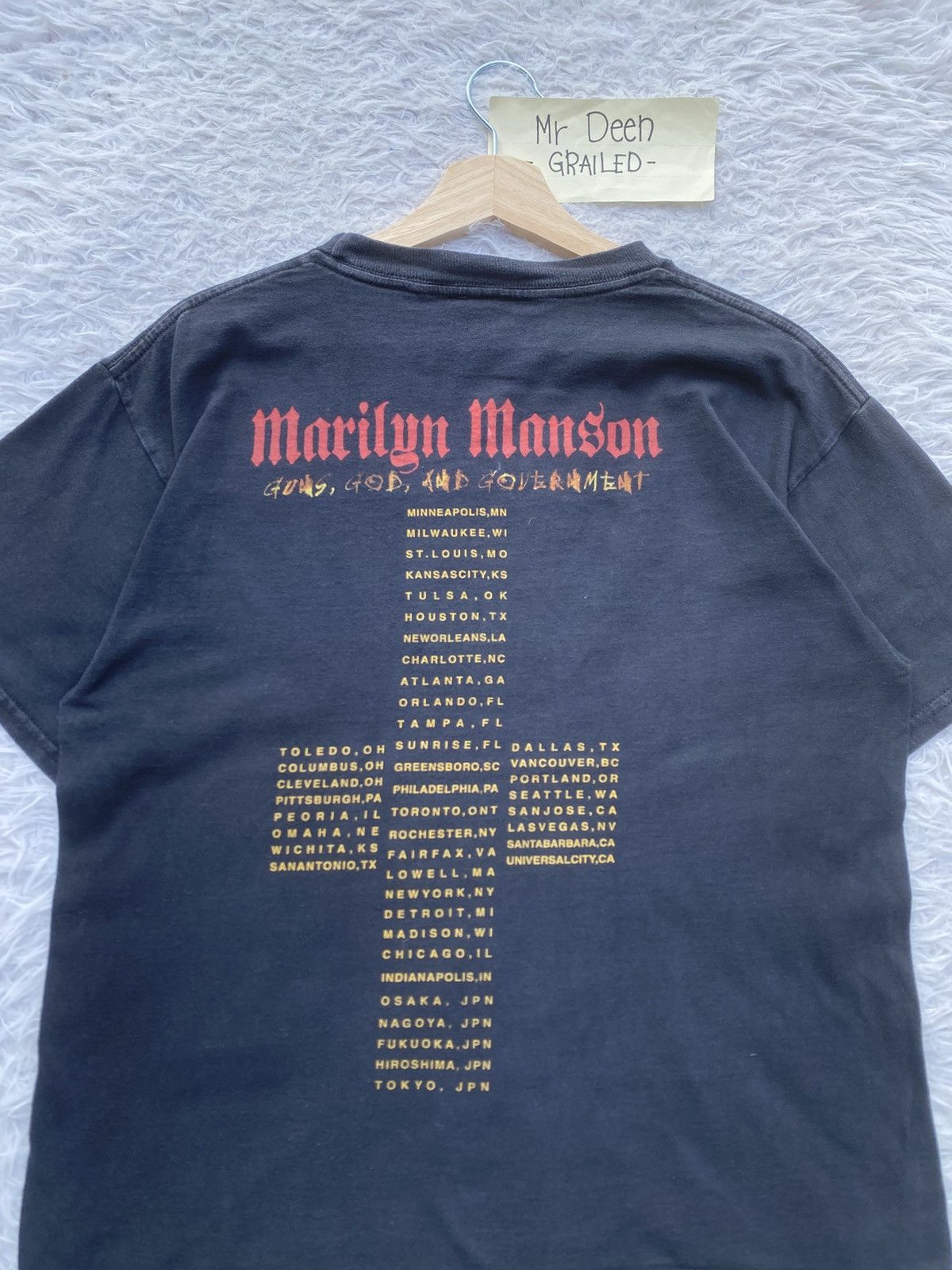 Band Tees Vtg Marylin Manson Guns, God and Government (Holy Wood Era) Size US M / EU 48-50 / 2 - 20 Thumbnail