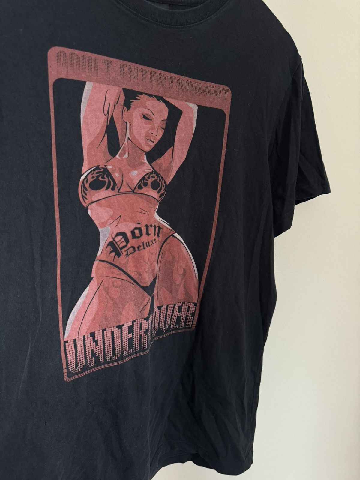 Hook-Ups × Sex Skateboards × Vintage Vintage Porn Deluxe Undercover Pornstar Logo Tee Size US M / EU 48-50 / 2 - 3 Thumbnail
