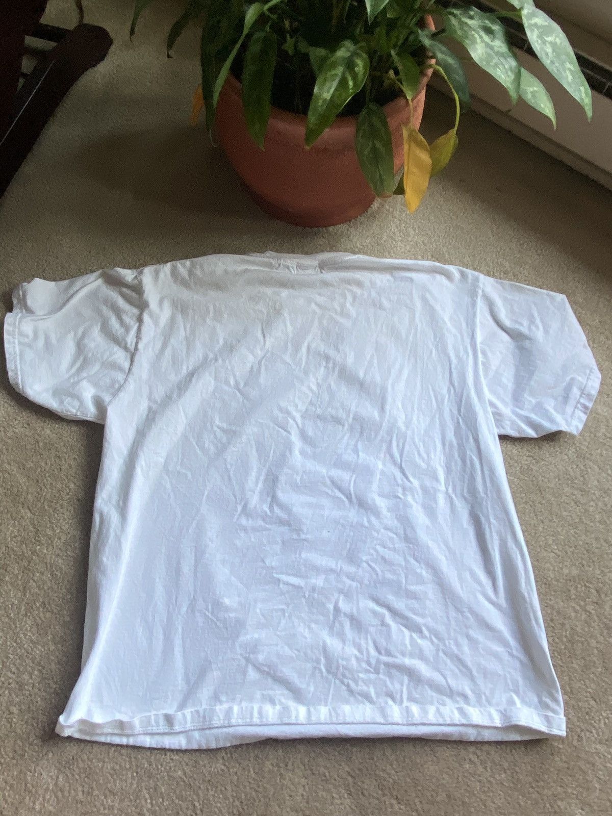 Clints CLINTS INC. 3rd year exclusive stencil tee Size US XL / EU 56 / 4 - 4 Thumbnail