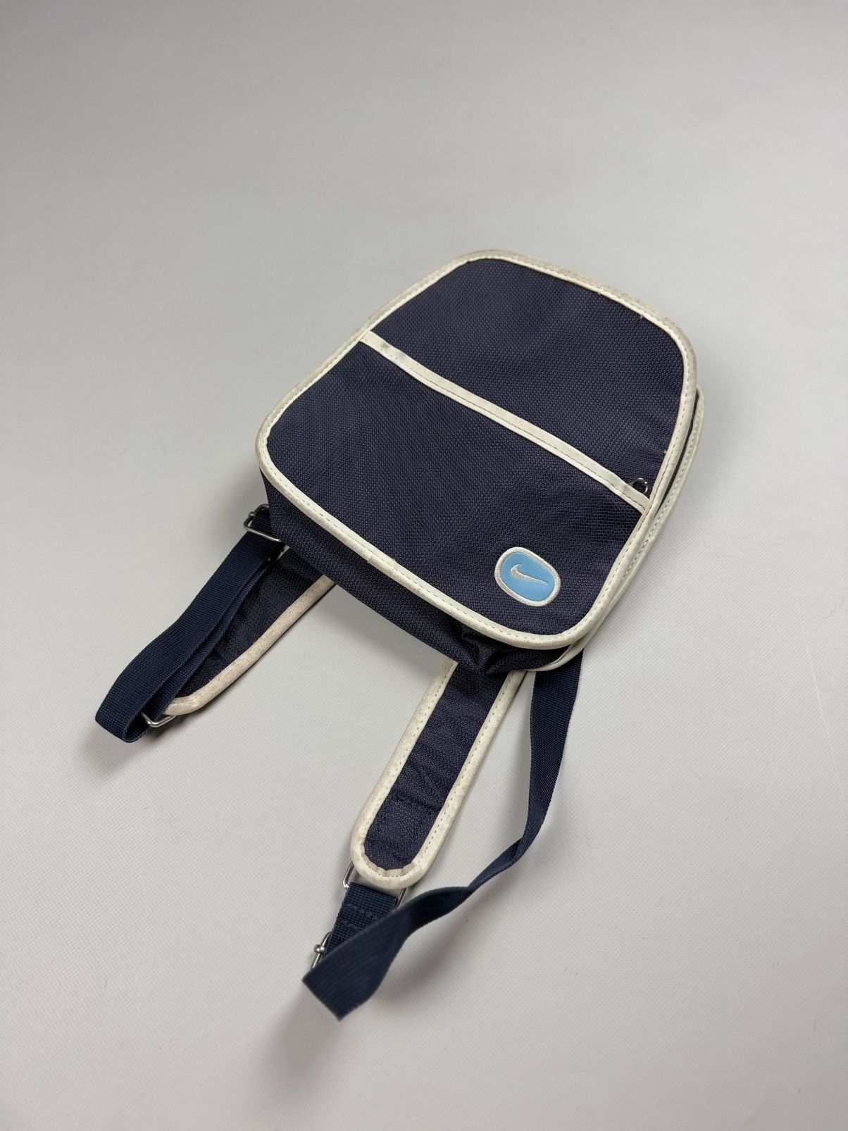 Nike Nike Vintage Y2K Nylon Small Backpack Rucksack Size ONE SIZE - 5 Thumbnail