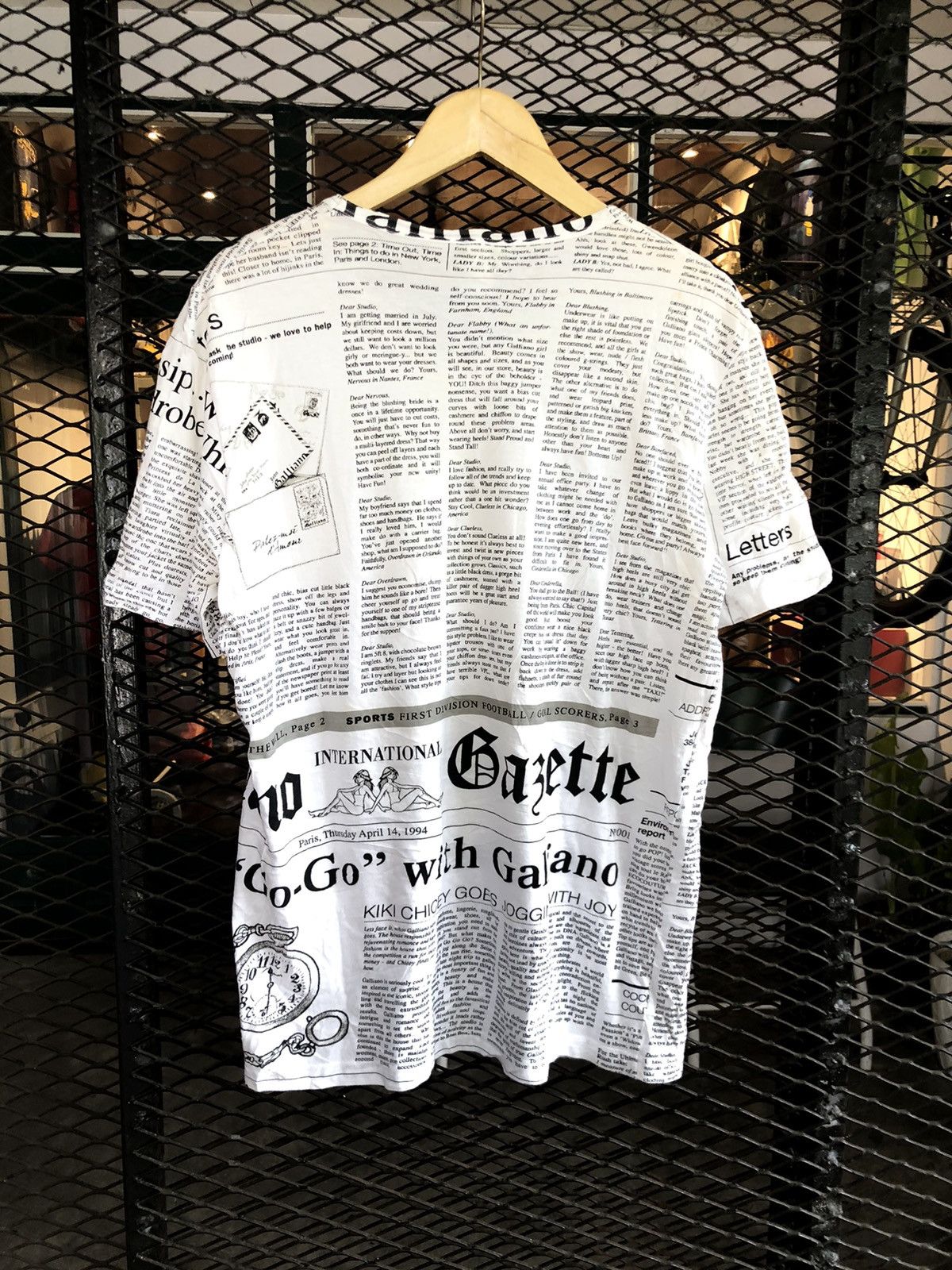 John Galliano JOHN GALLIANO NEWSPAPER T- SHIRT Size US M / EU 48-50 / 2 - 4 Thumbnail