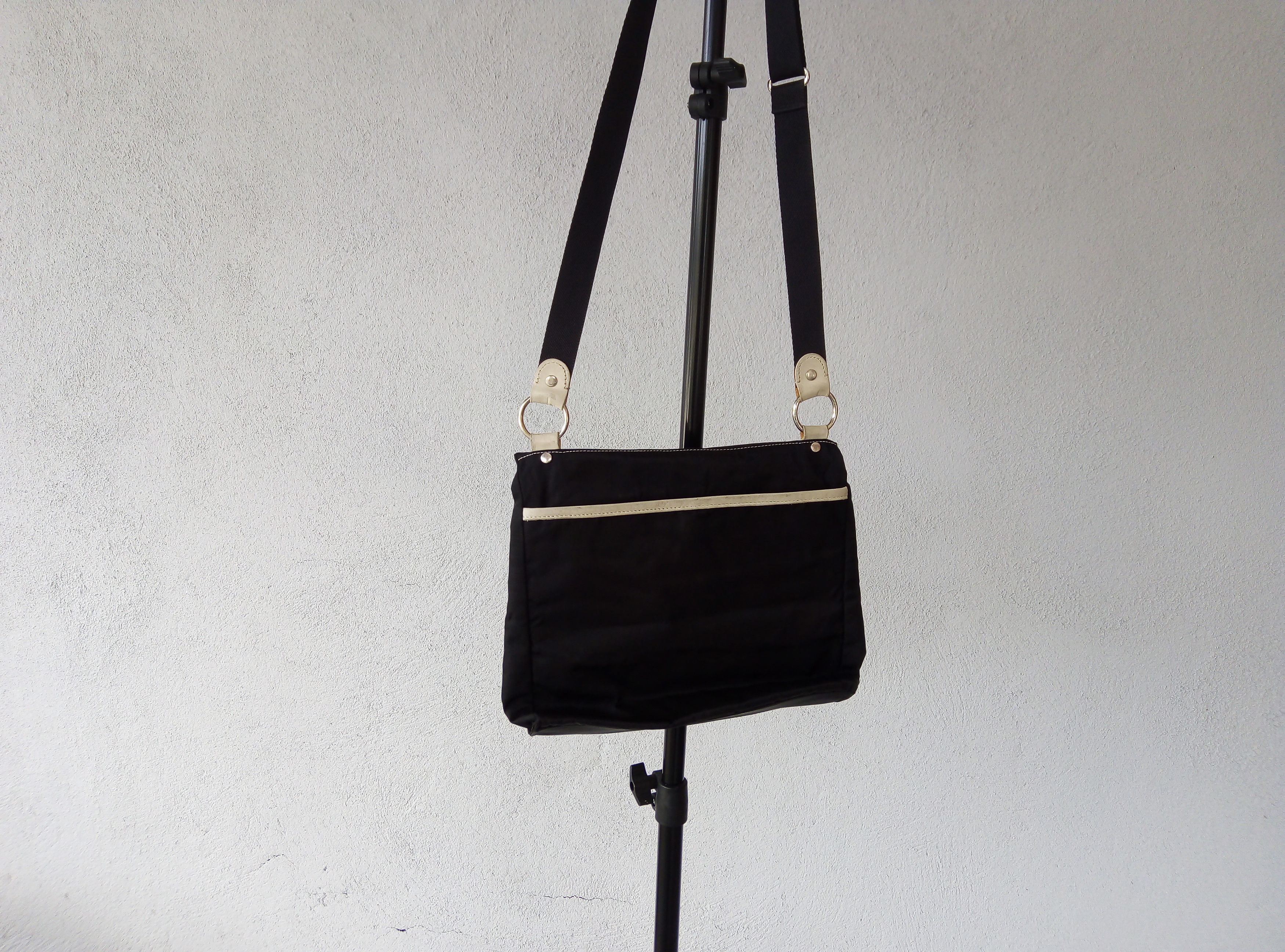 agnes b. Vintage Agnes b designer square crossbody sling bag men wmn Size ONE SIZE - 4 Thumbnail