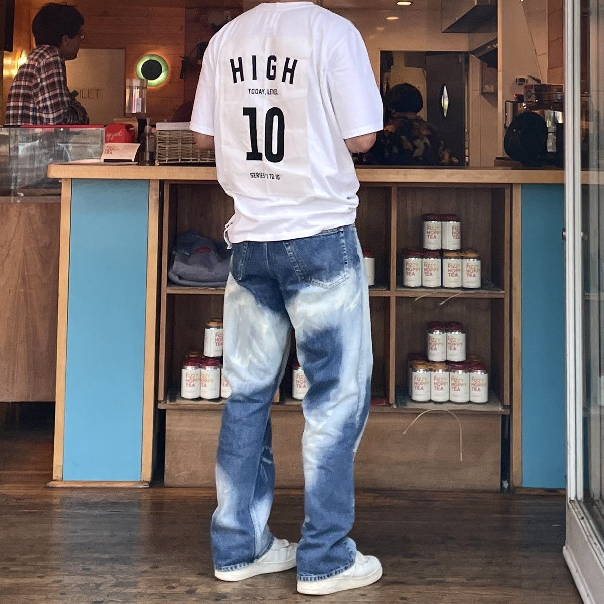 Sunflower Sunflower Loose Fit Bleached Splash Jeans Size US 32 / EU 48 - 5 Thumbnail