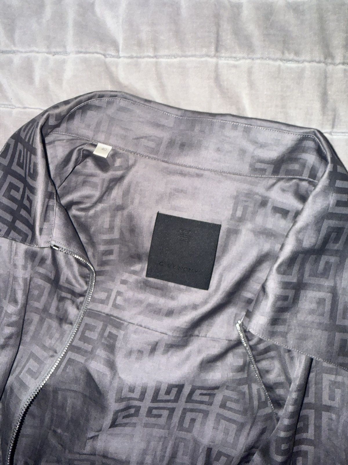 Givenchy SHORT SLEEVES BOXY FIT ZIPPED SHIRT - TITANIUM Size US XXS / EU 40 - 3 Thumbnail