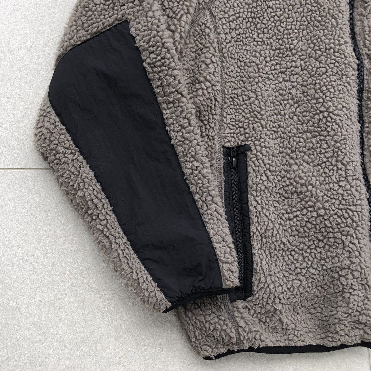 United Arrows United Arrow Fleece Reversible With Hoodie Jacket Size US L / EU 52-54 / 3 - 10 Thumbnail