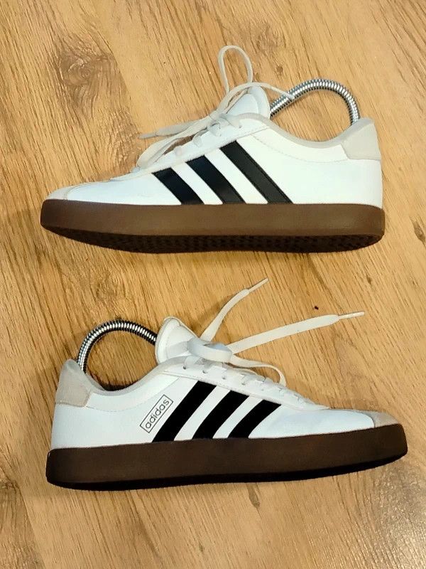 Adidas Adidas VL Court 3.0 37 1/3 Size US 7 / IT 37 - 1 Thumbnail