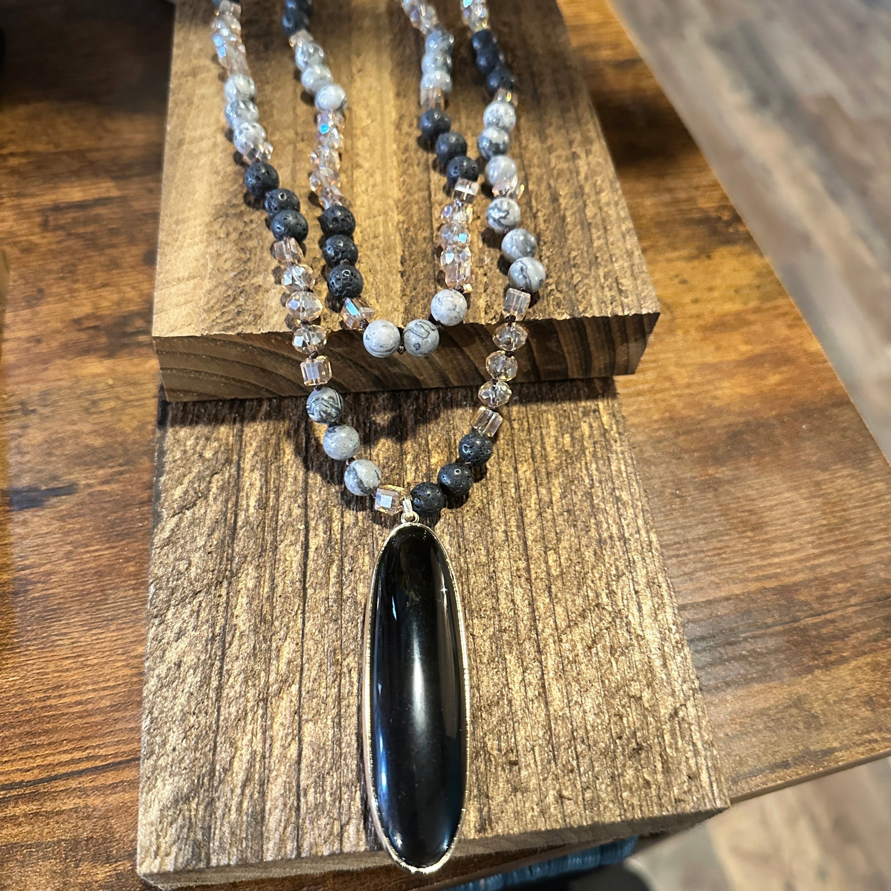 Other Bohemian Vintage Natural Stone & Glass Beaded Knot Necklace Size ONE SIZE - 4 Thumbnail