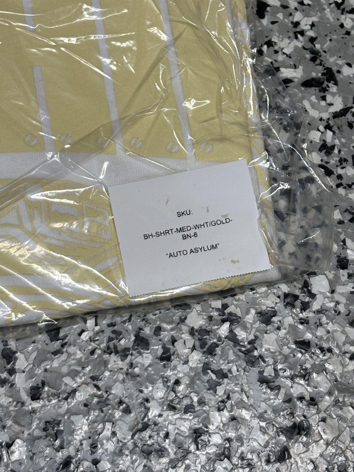 Billy Hill 2022 Billy Hill White/Gold “Auto Asylum” T-Shirt Size M Size US M / EU 48-50 / 2 - 7 Thumbnail
