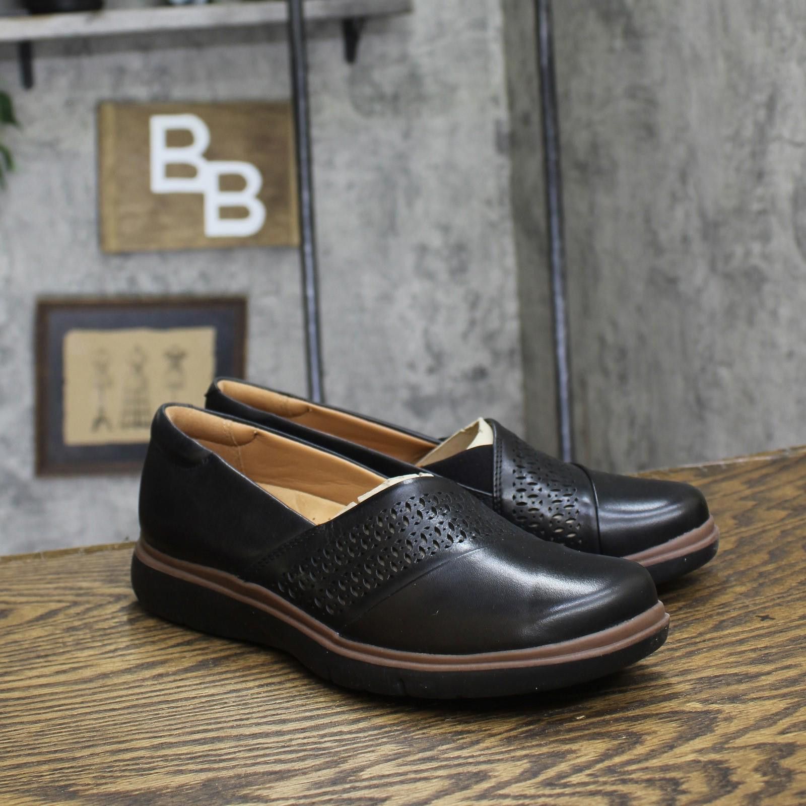 Clarks Nwt Clarks Certina Edge Slip On Leather Loafers Black 9n Size US 9 / IT 39 - 1 Thumbnail